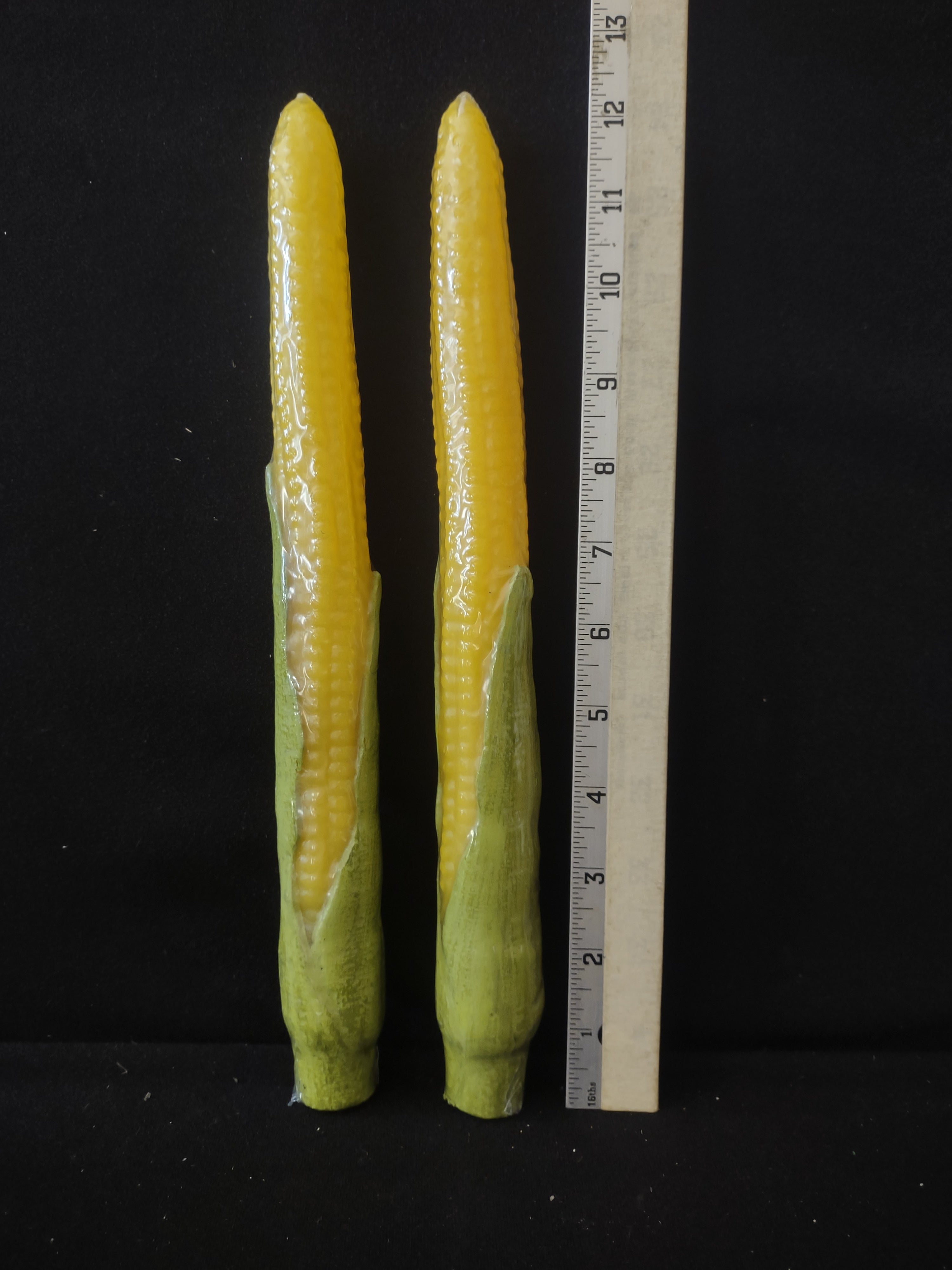 Thanksgiving/Halloween/Fall 12" Corn In Husk Taper Candles (Lot 3413)