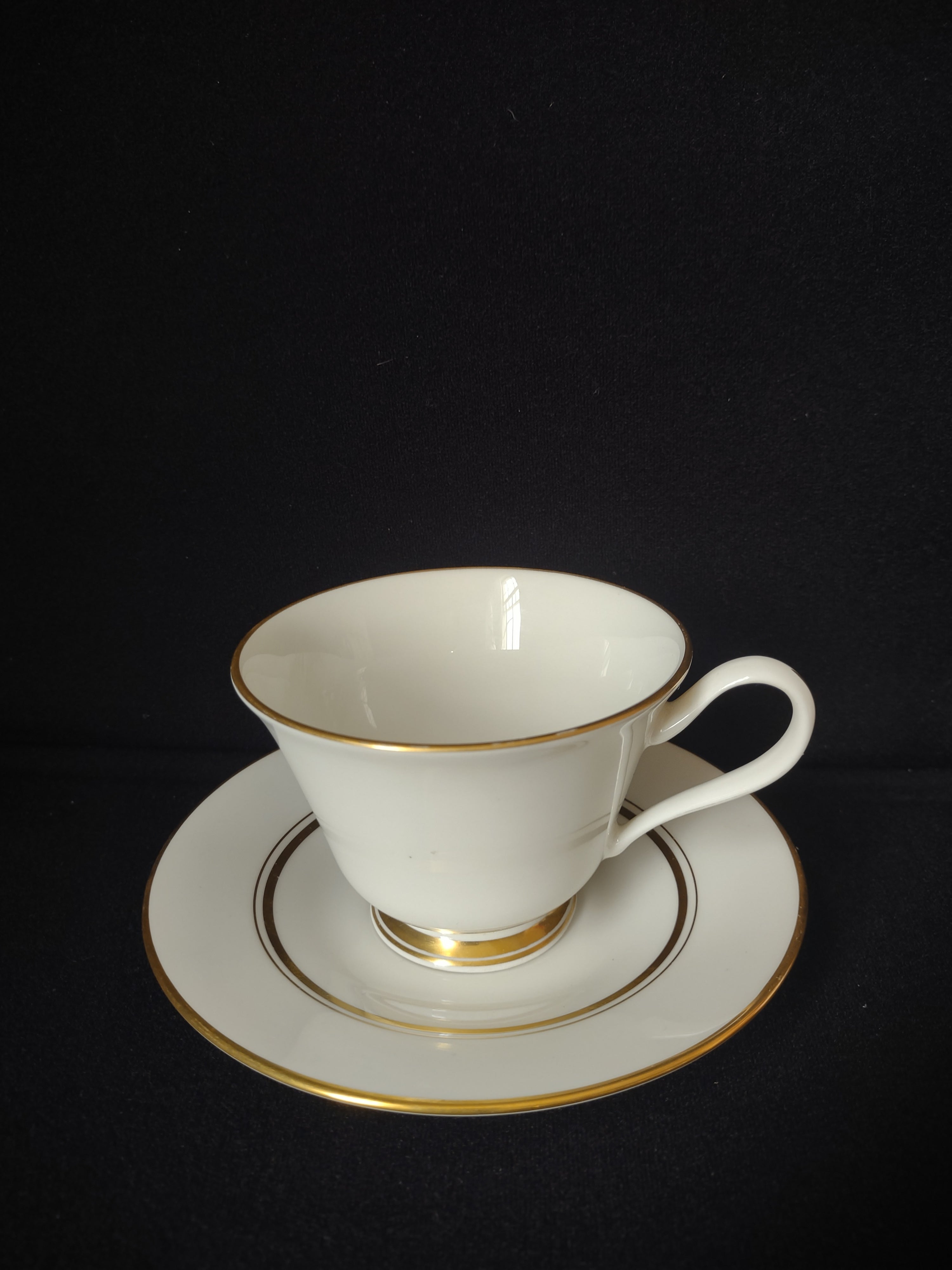 Vintage Lenox Oxford Andover Bone China Tea Cup with Saucer (lot 1878)
