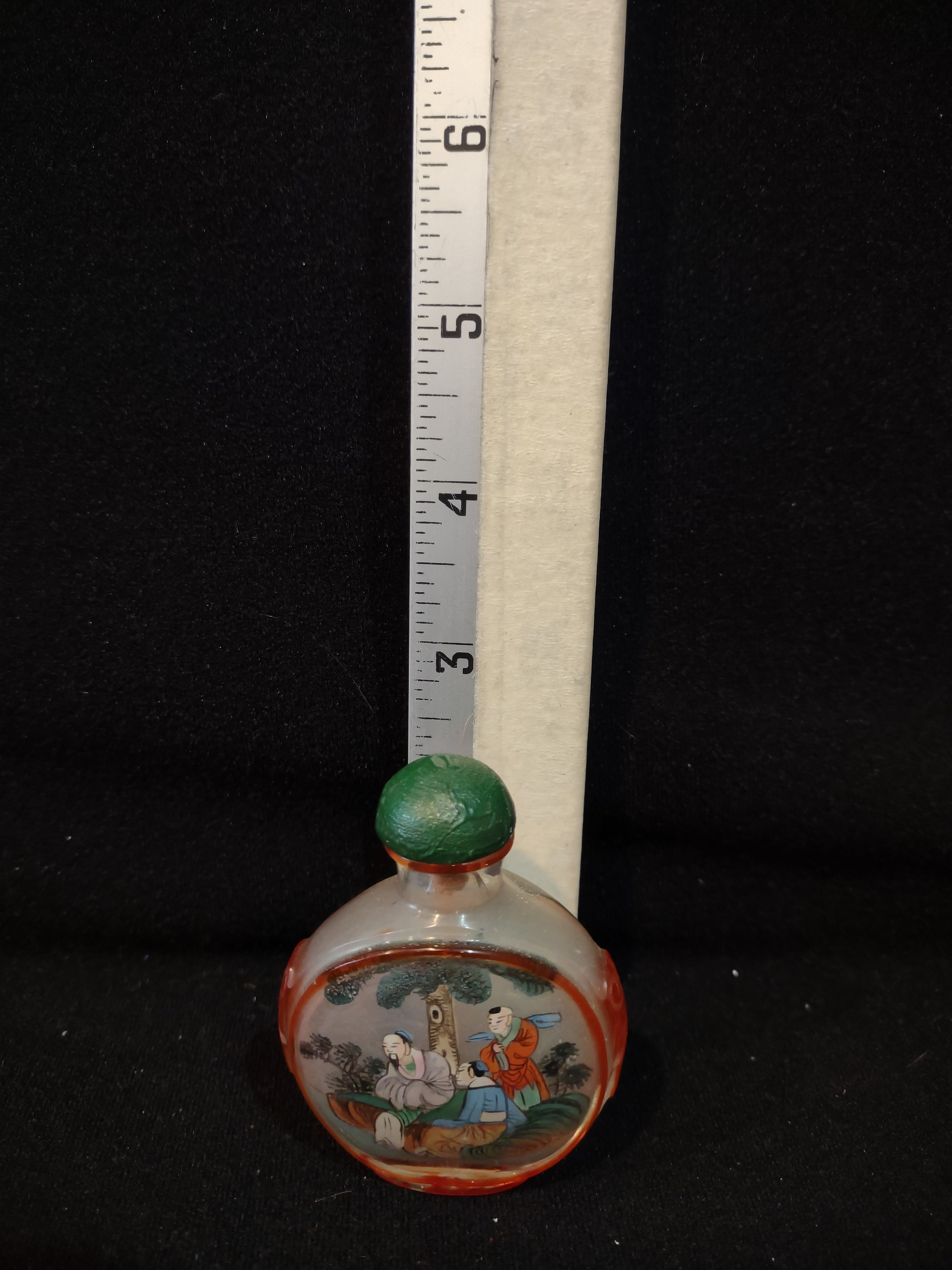 Vintage Chinese Inside Painted Snuff Bottle With Stopper (Lot 5345)