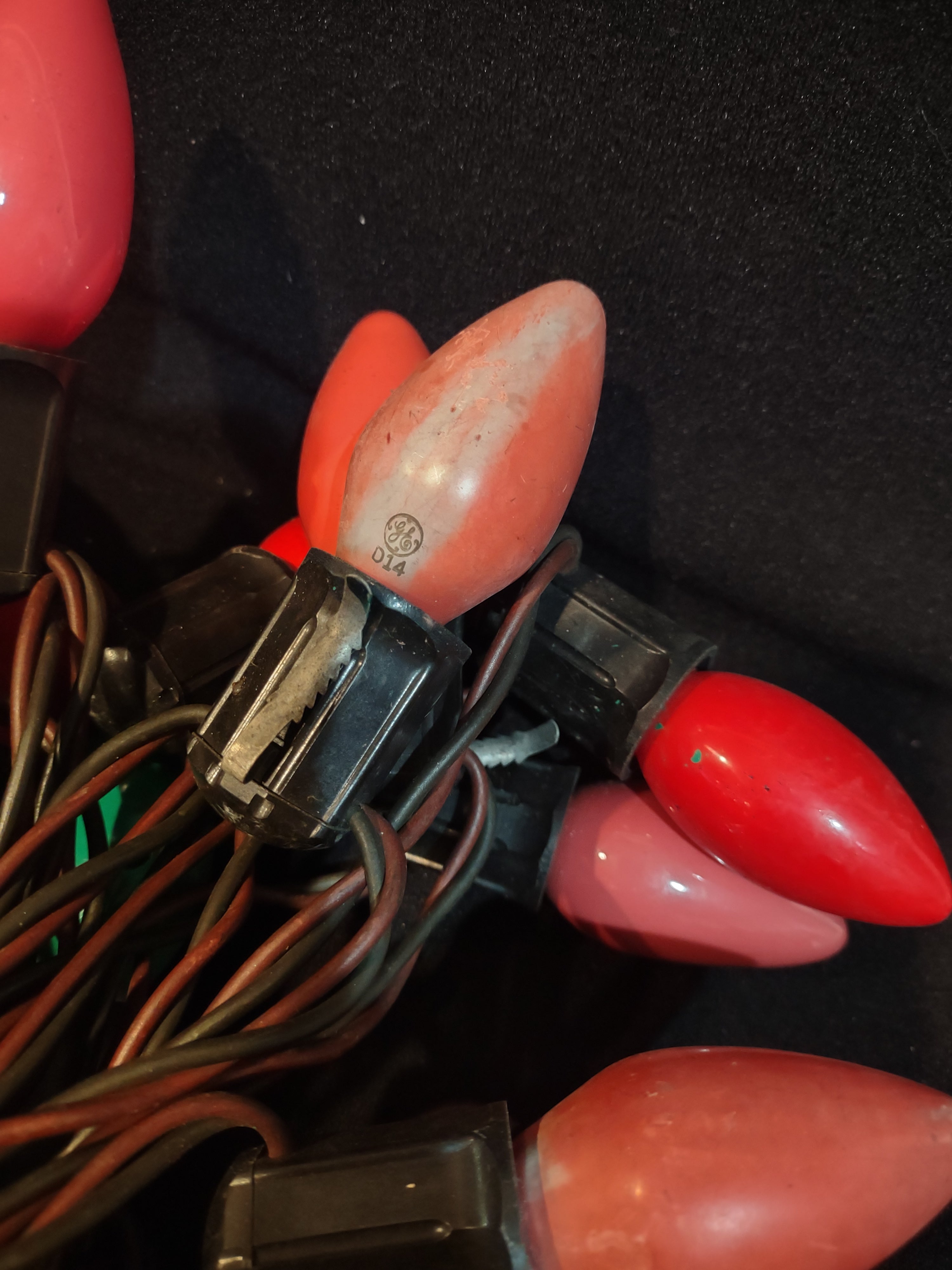 Christmas String Lights Vintage 25 Socket C9 Bulbs Works Paramount (lot 3284)