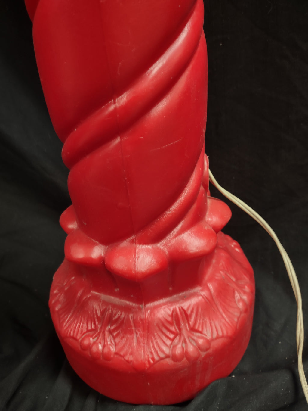 Vintage Christmas Blow Mold Candle 38" Pine Cones (lot 2330)