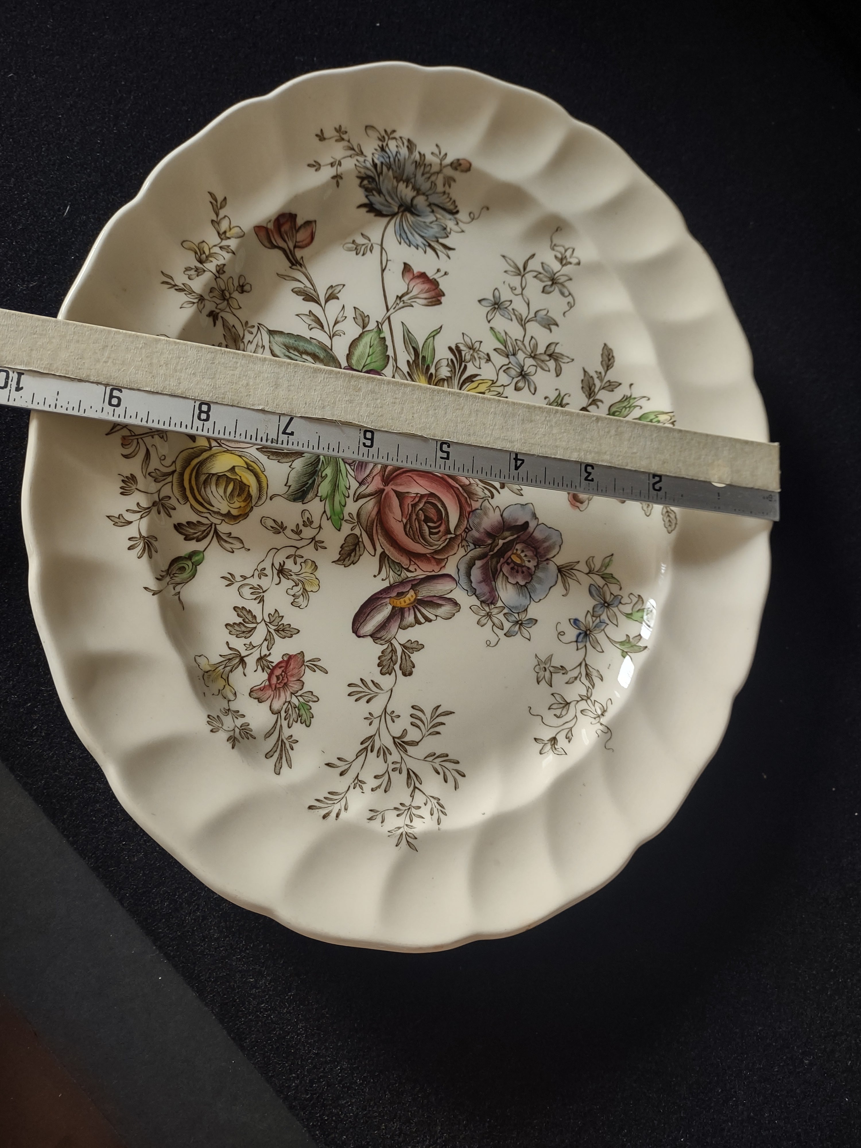 Vintage Johnson Bros Sheraton Ironstone England Serving Platter (lot 5621)