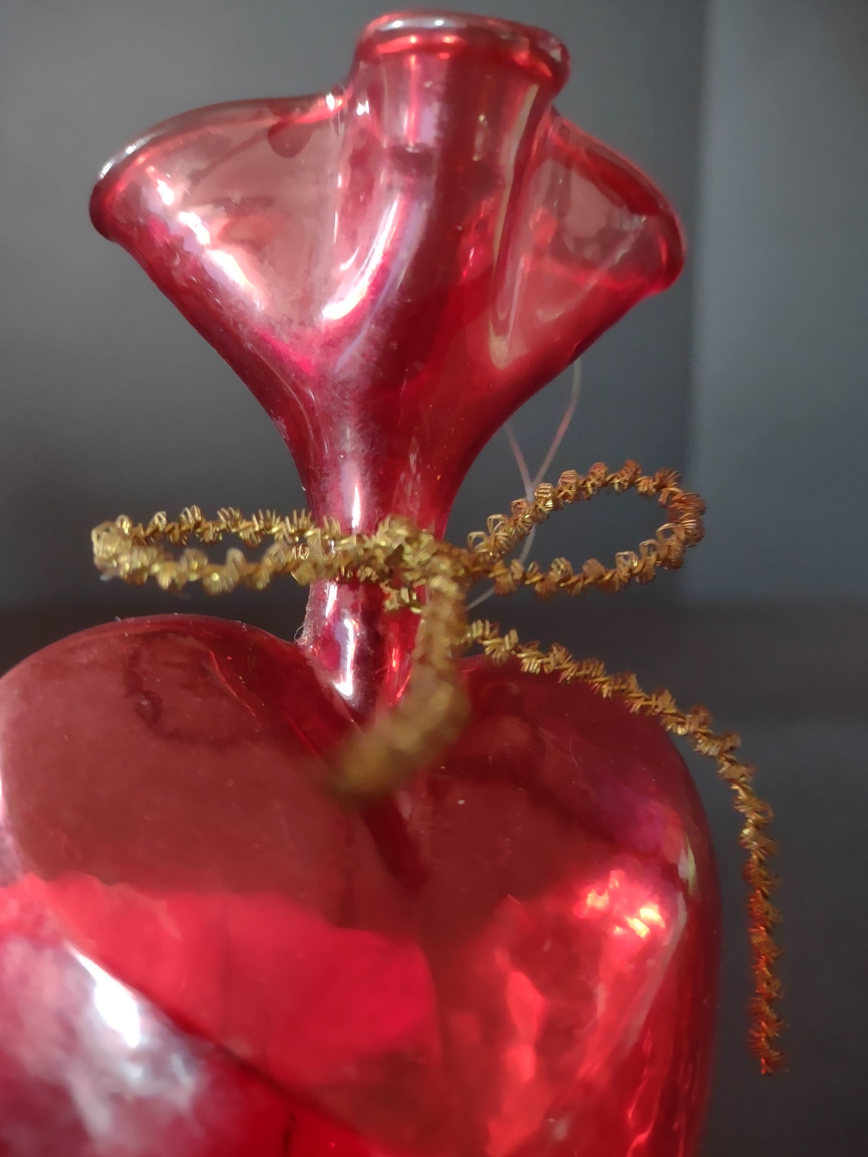 Vintage Valentine Translucent Red 3D Heart Pouch Ornament Glass (Lot 4747)