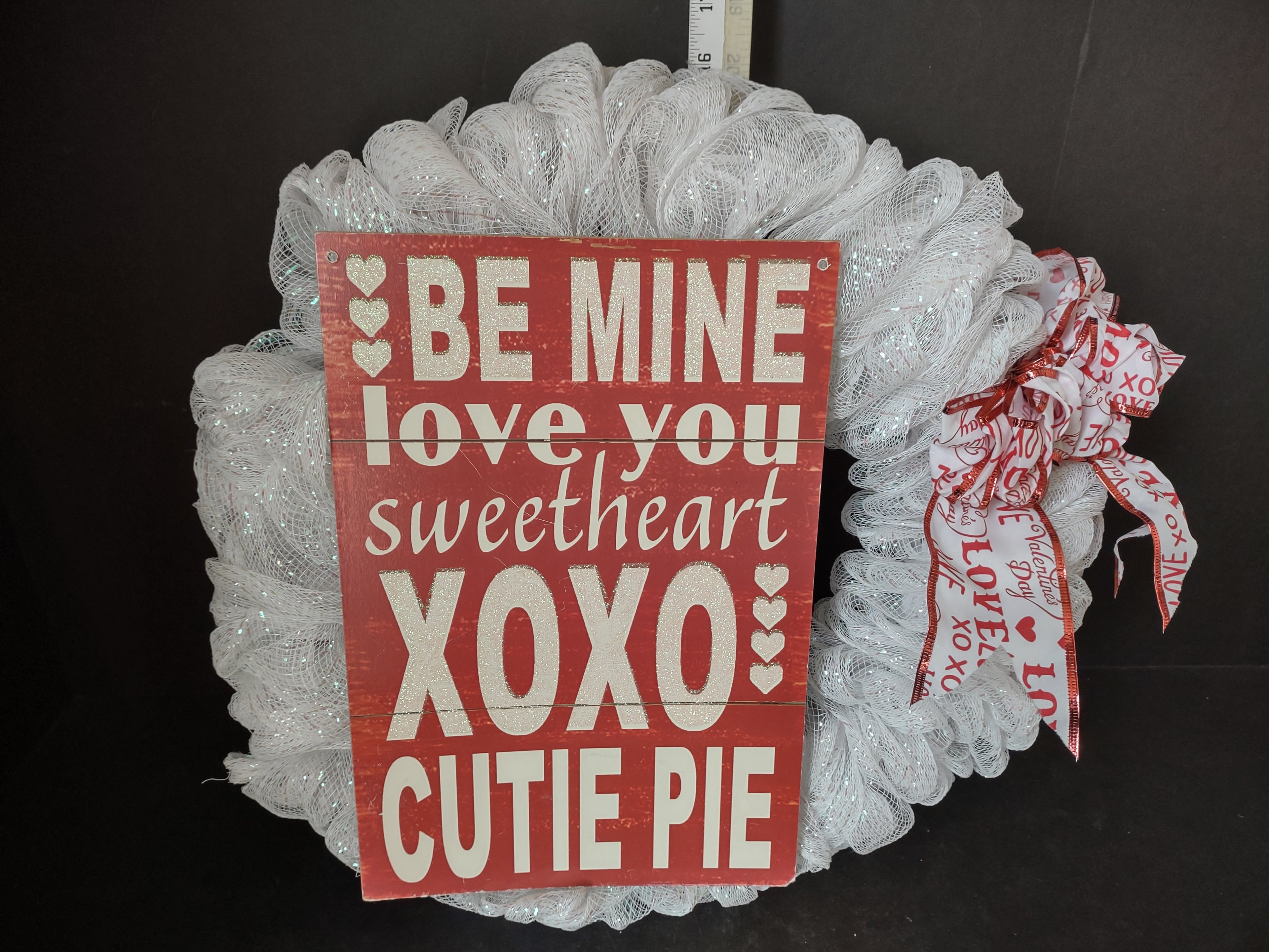 Valentine's Day Ribbon Mesh Handmade White 16" Wreath with Red Bow (lot 4763)