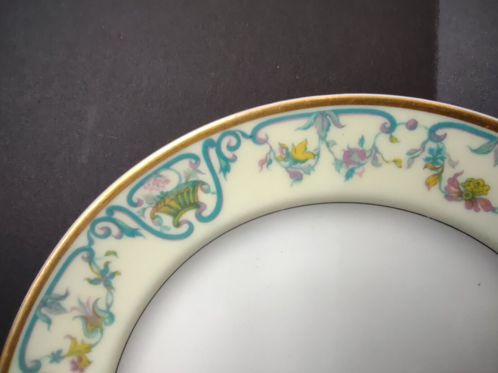 Haviland Limoges Blue Cream Yellow Flower Gold Trim Salad Plate 7-1/2" (lot 727)