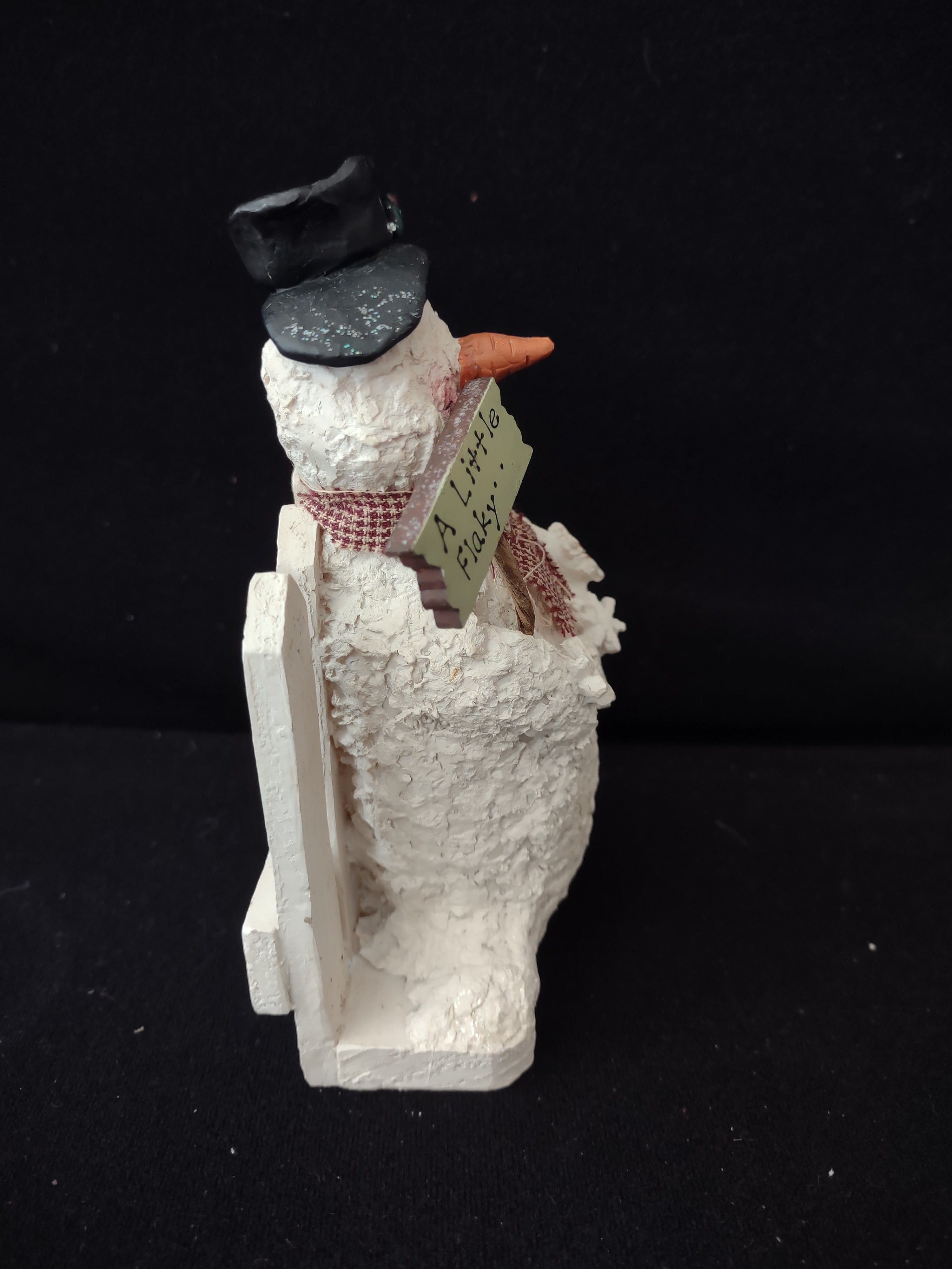 Christmas Winter Crazy Mountain Snowman Figurine A Little Flaky (Lot 3775)