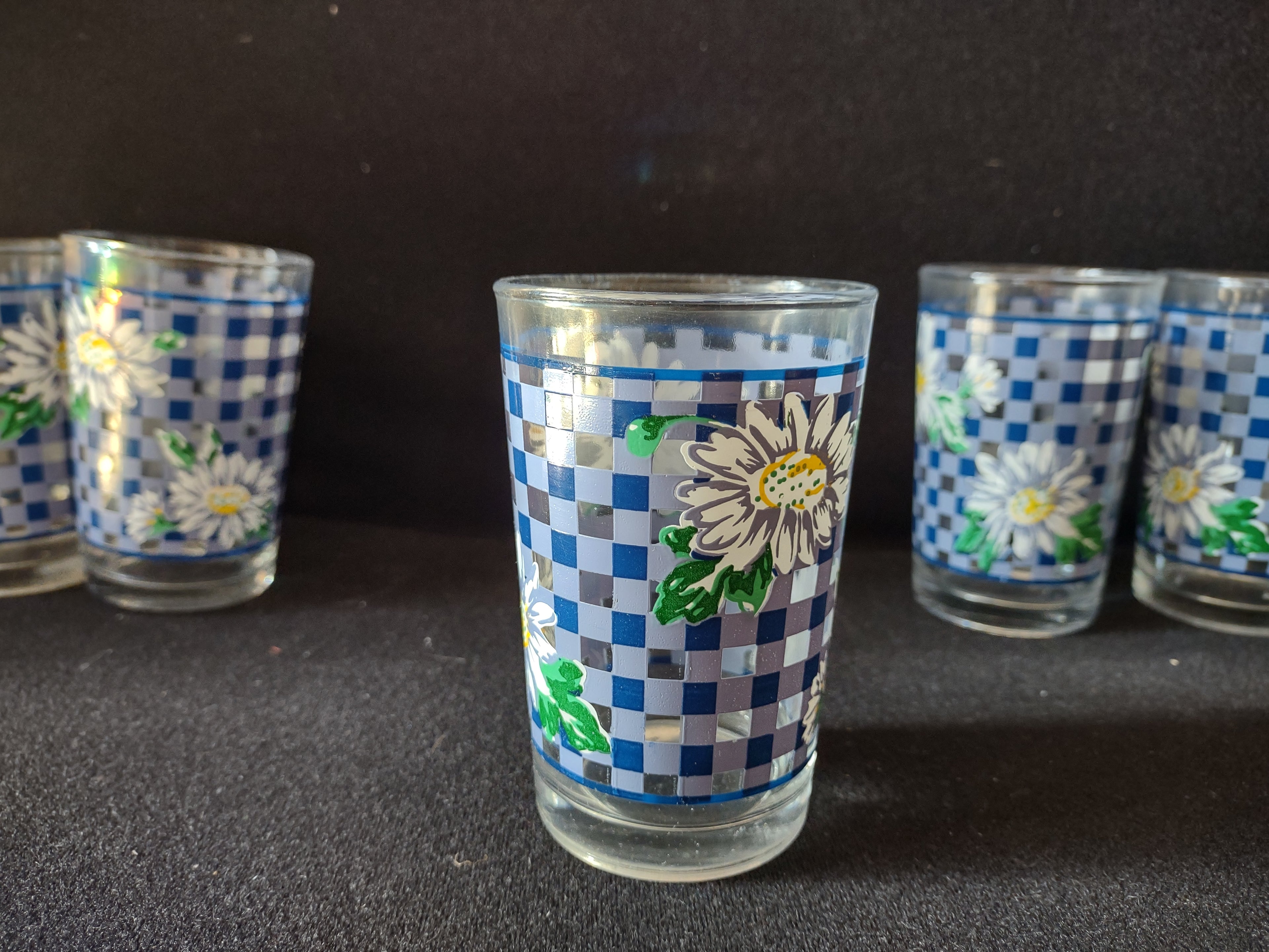 Vintage Indonesia Daisies Blue Checkered Juice Glass x 5 (lot 5171)