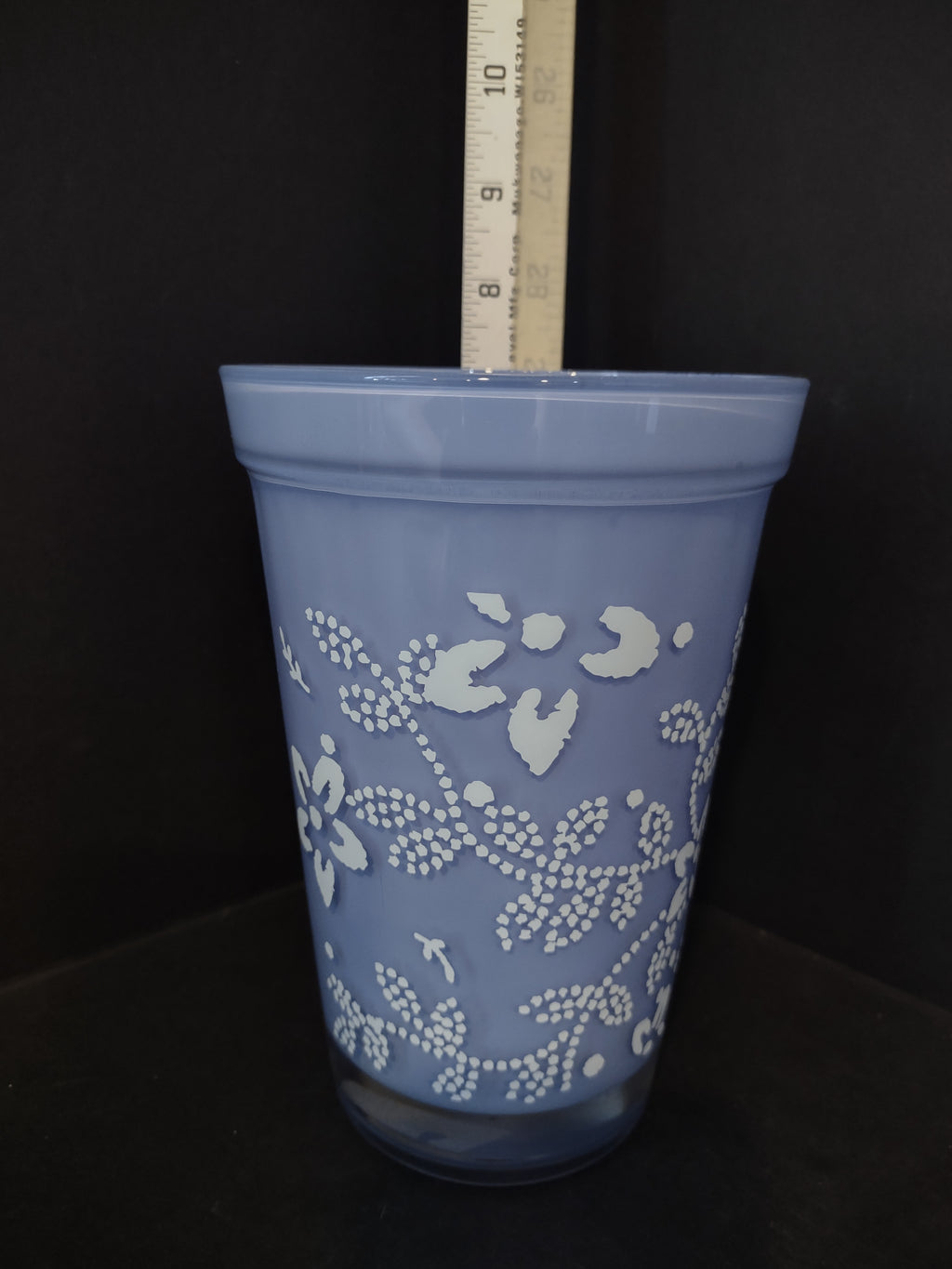 CRISAL Glass 7" Tumbler Vase Blue Floral Design (lot 2992c)