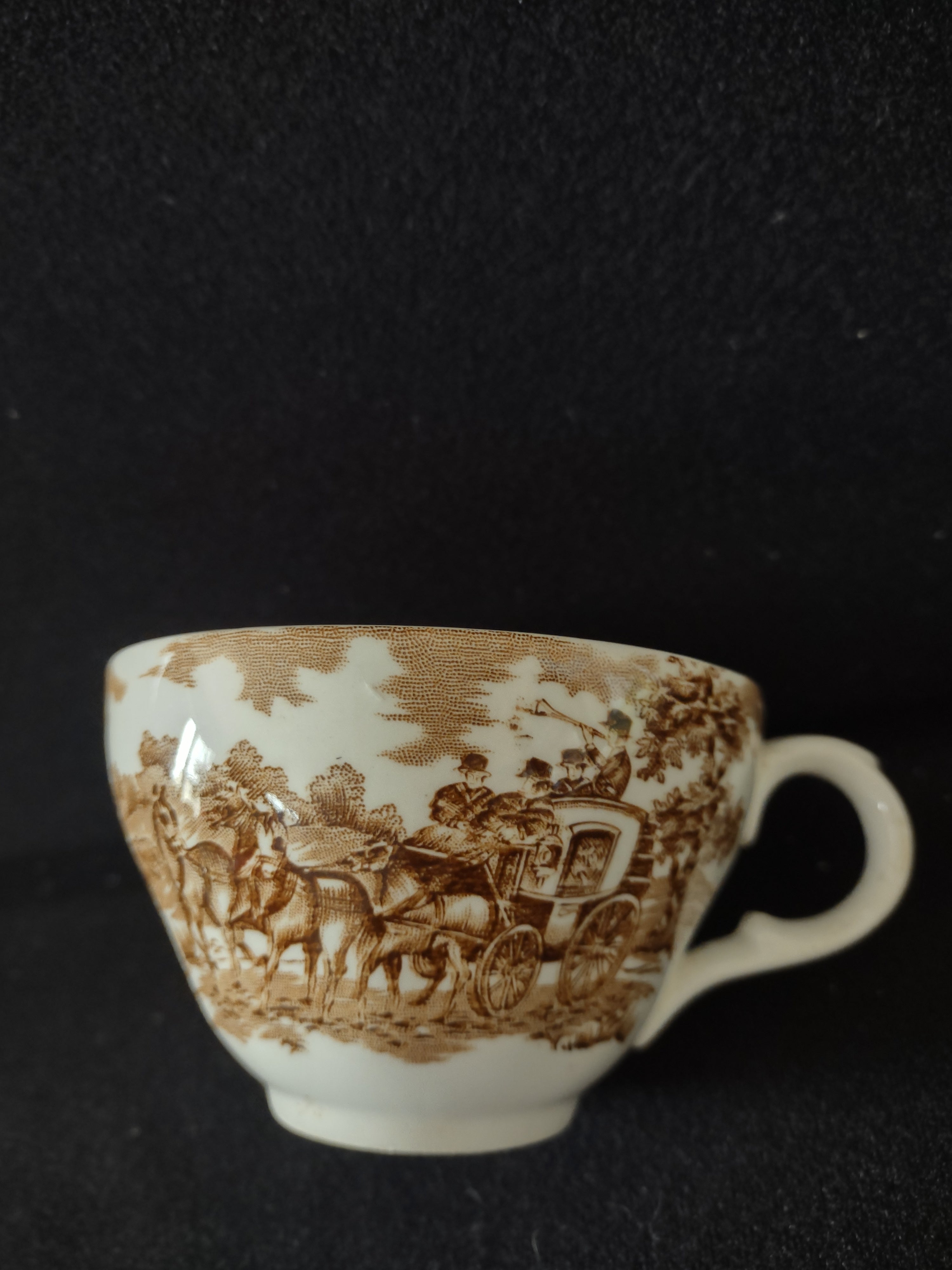 Vintage Johnson Brothers Teacup Ironstone Olde English Countryside x 3 (Lot 5638