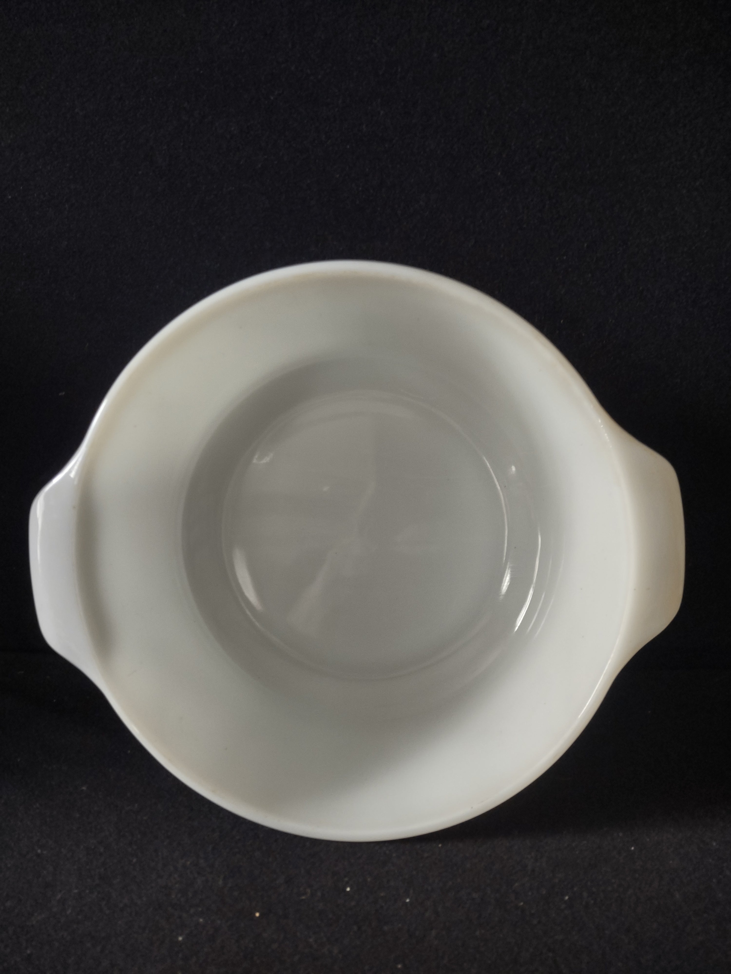 Vintage White Milk Glass 10 " Casserole Dish (Lot 5241)