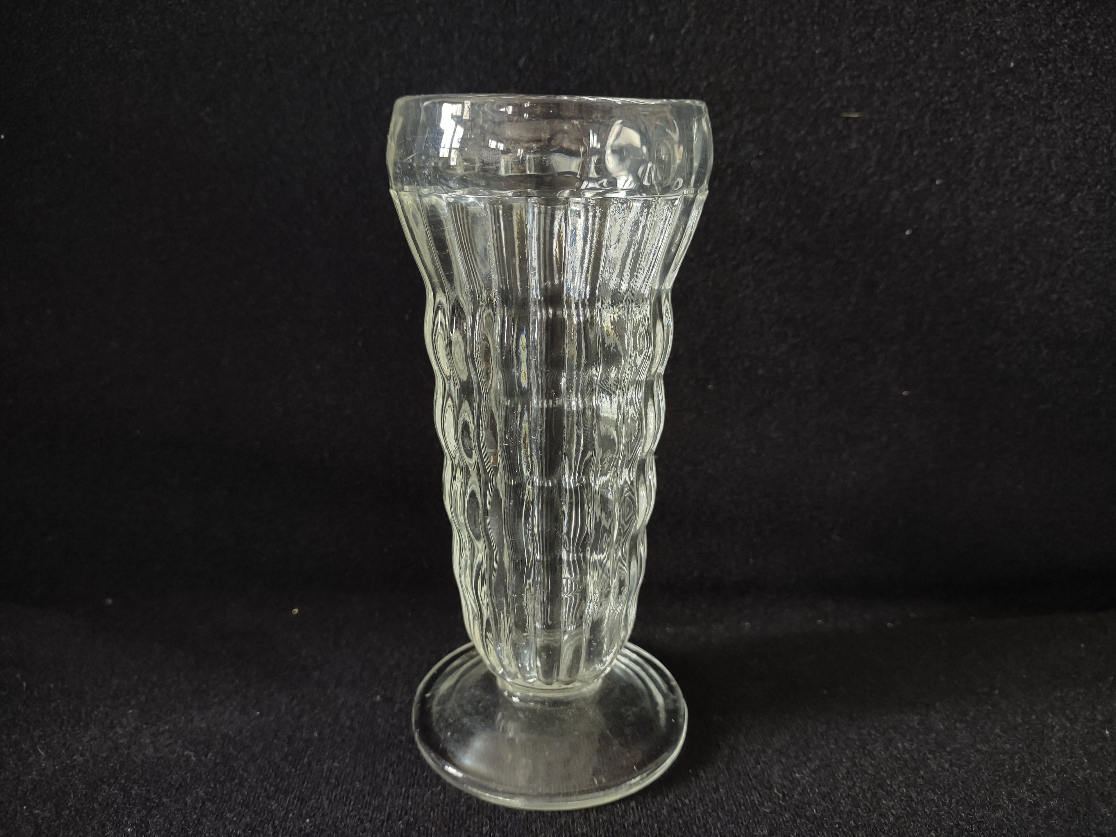 Vintage Retro MCM 5-1/2" Tall Jeannette Clear Glass x 4 (lot 5146)