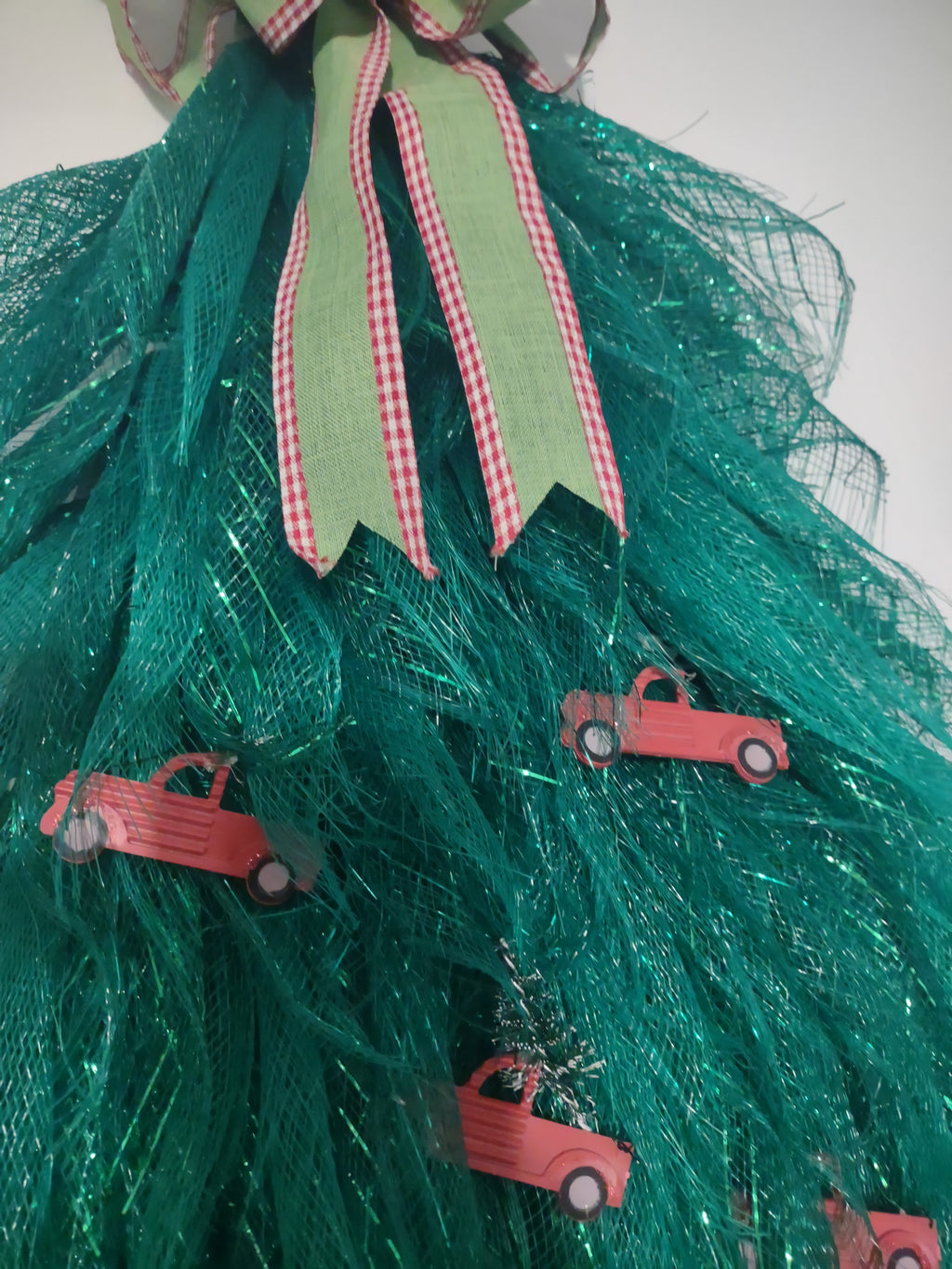 Handmade Ribbon Green Christmas Tree w/ Red Truck Flat Hang on Wall 24" lot 1296