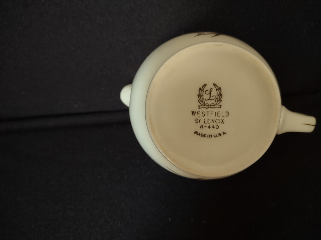 Vintage Lenox Westfield R-440 Creamer (lot 1891)