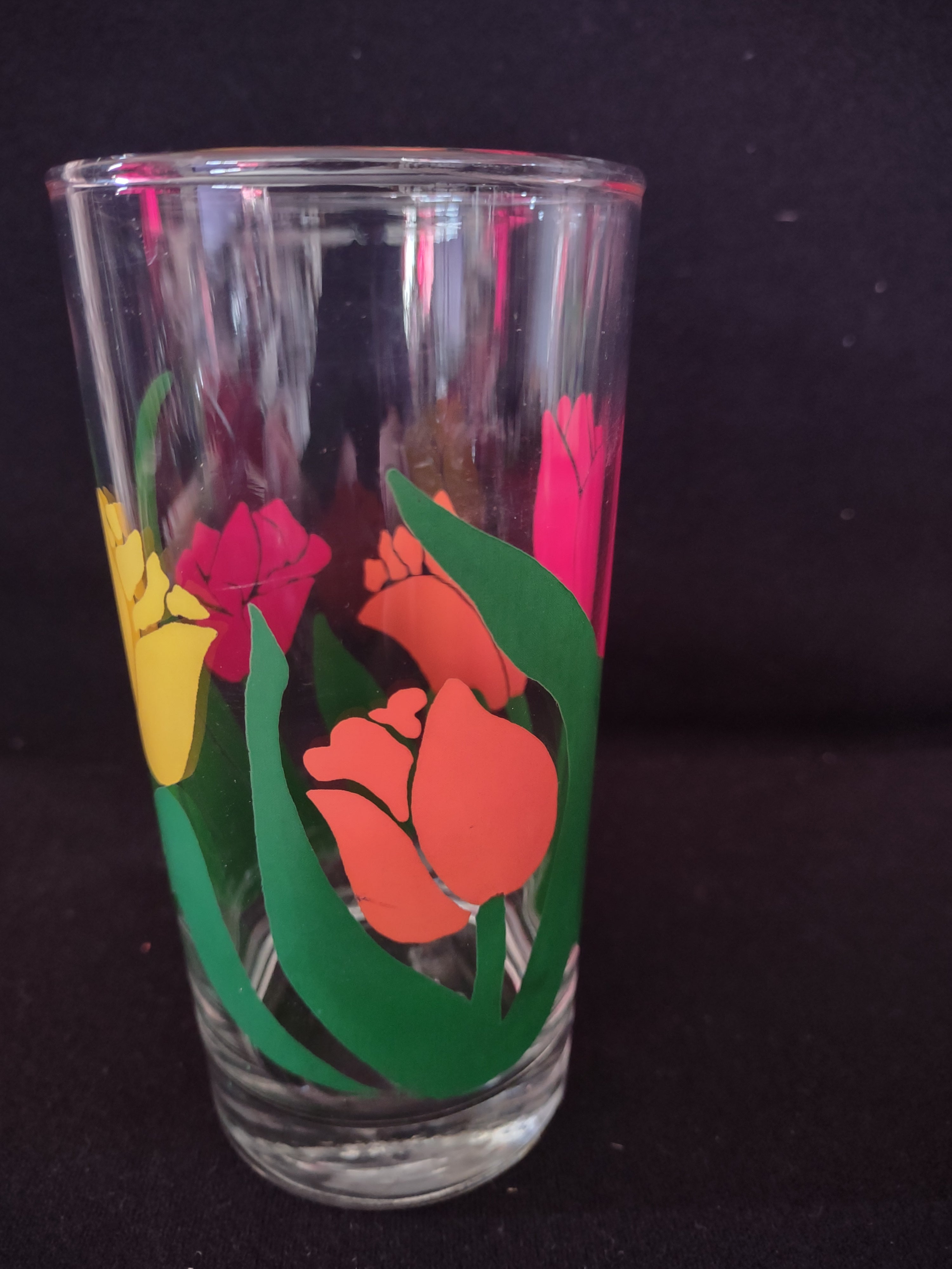 Vintage MCM Tulip Flower Drinking Glass Tumbler (lot 5177)
