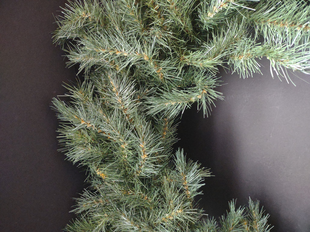 Artificial Christmas Wreath 36" (lot 1761)