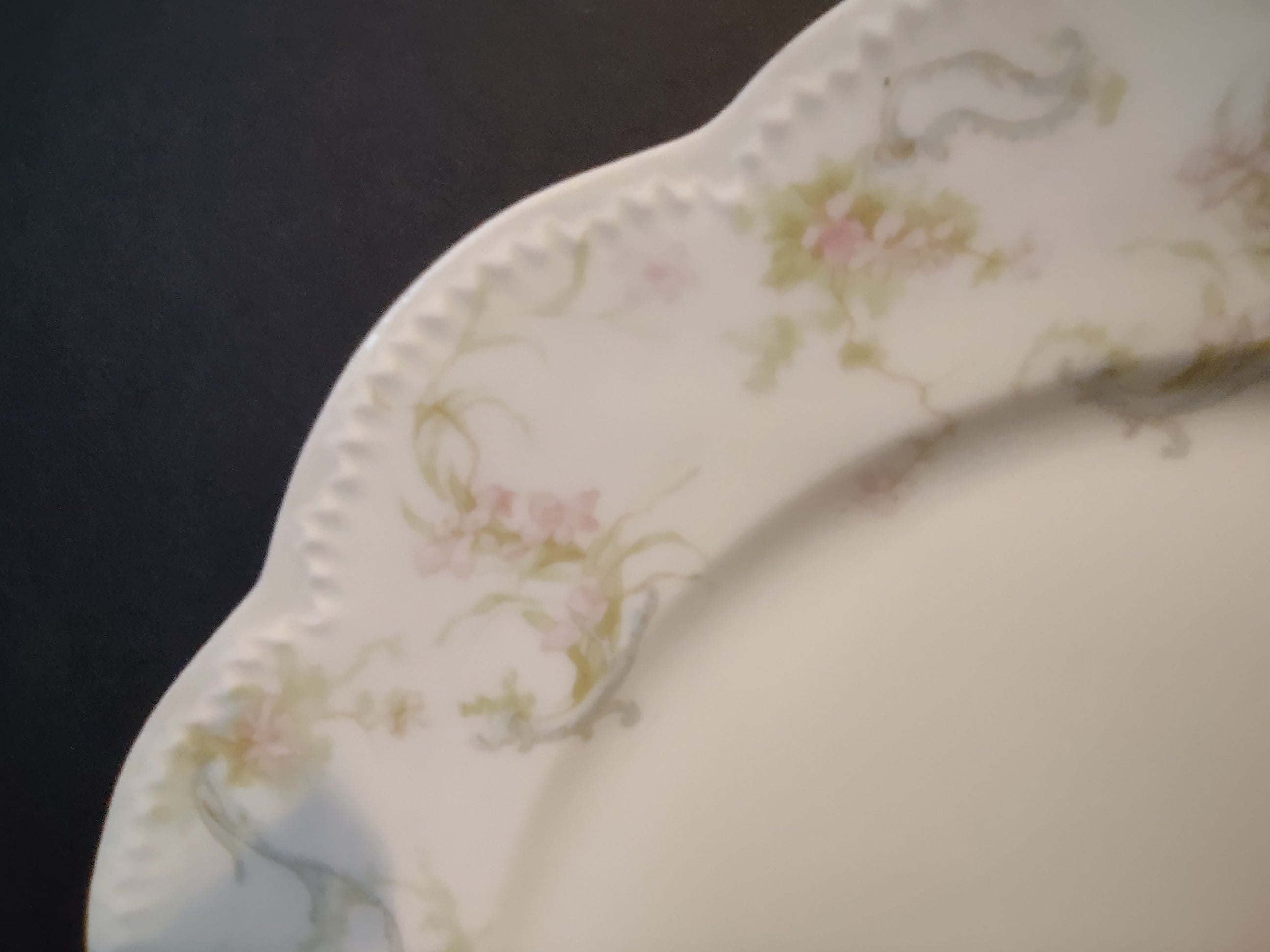 Haviland Limoges French Chic Luncheon/Salad Plate Rose Blue Ribbon (lot 1085)