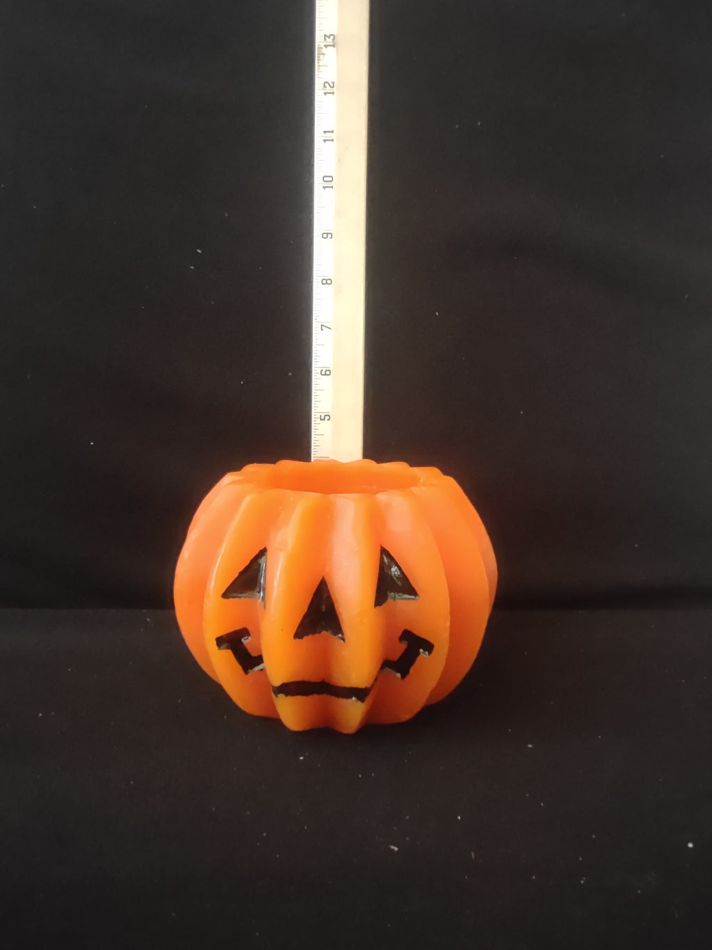 Vintage Halloween Wax Jack O Lantern Candles x 4 Fun World (Lot 3385)