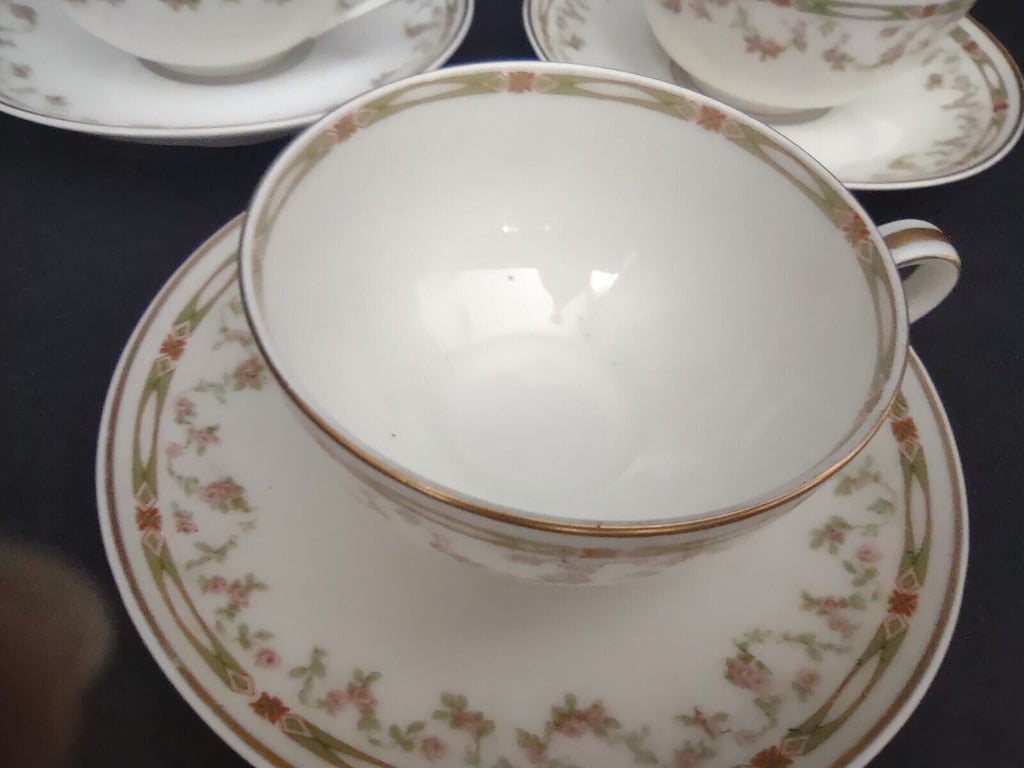 Haviland Limoges Schleiger 346 Red Rose 3 x Tea Cup (lot 542)