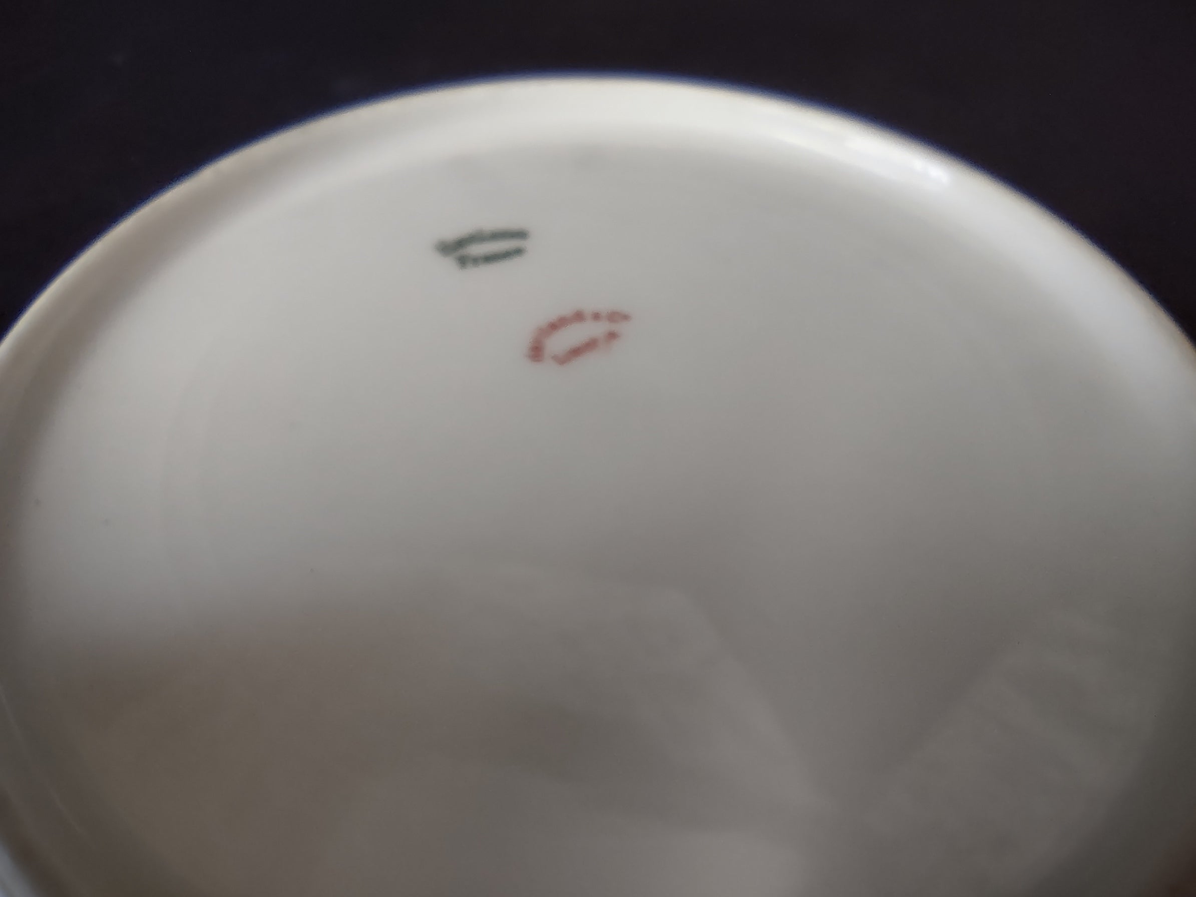 Haviland Limoges Cream Soup Plate White Scalloped Edge Rose Blue Ribbon (lot 855