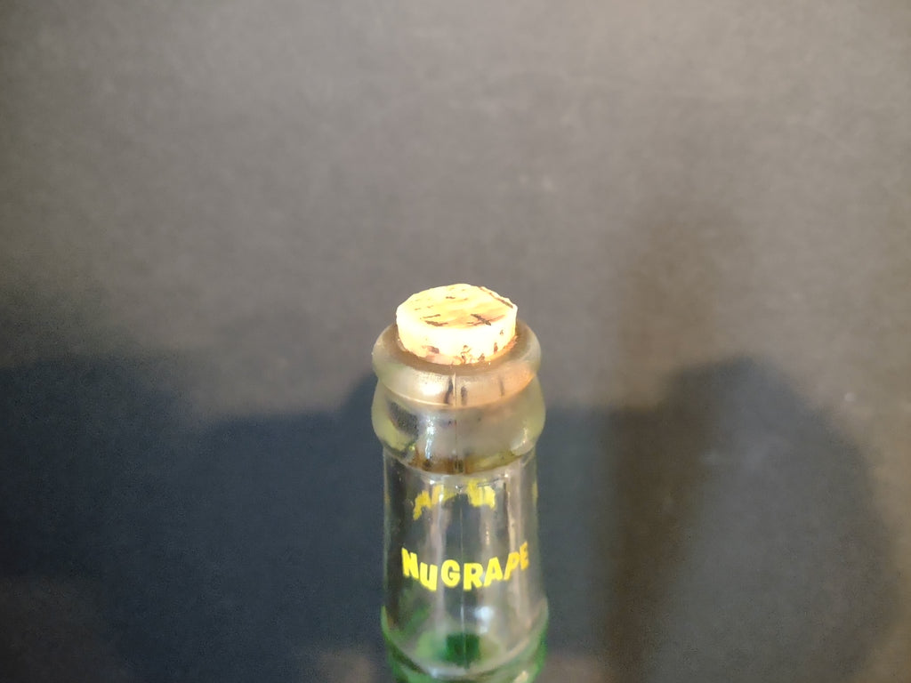 Vintage Collectible Nu Grape Stretched Out Bottle 10 oz fl Green (lot 2554j)