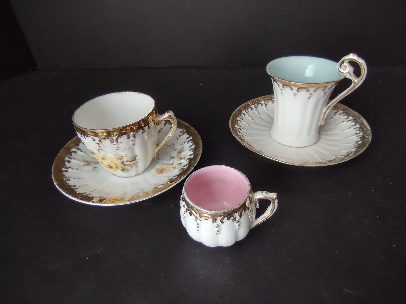 3 x Vintage Demitasse Cup Pink Blue Gold Scroll Trim (lot 518)