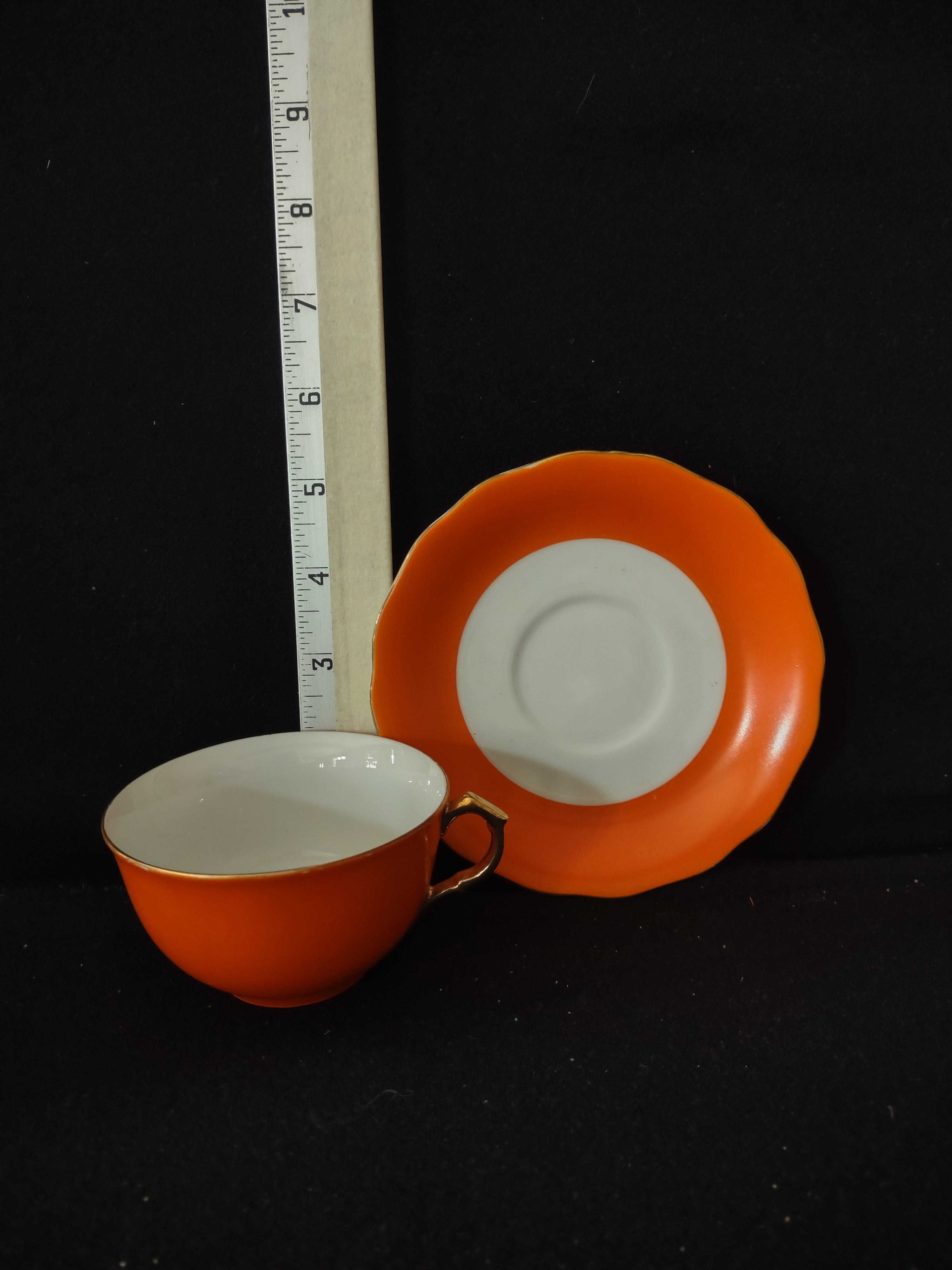 Vintage Fall Halloween Orange White Gold Trim Tea Cup Saucer (Lot 3923)