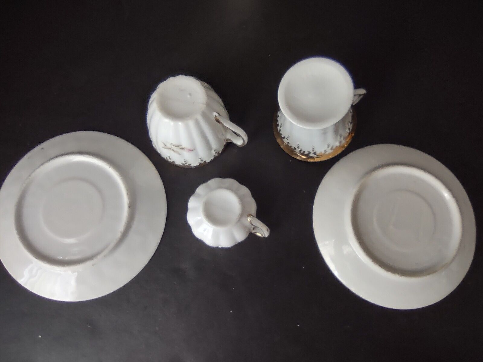 3 x Vintage Demitasse Cup Pink Blue Gold Scroll Trim (lot 518)