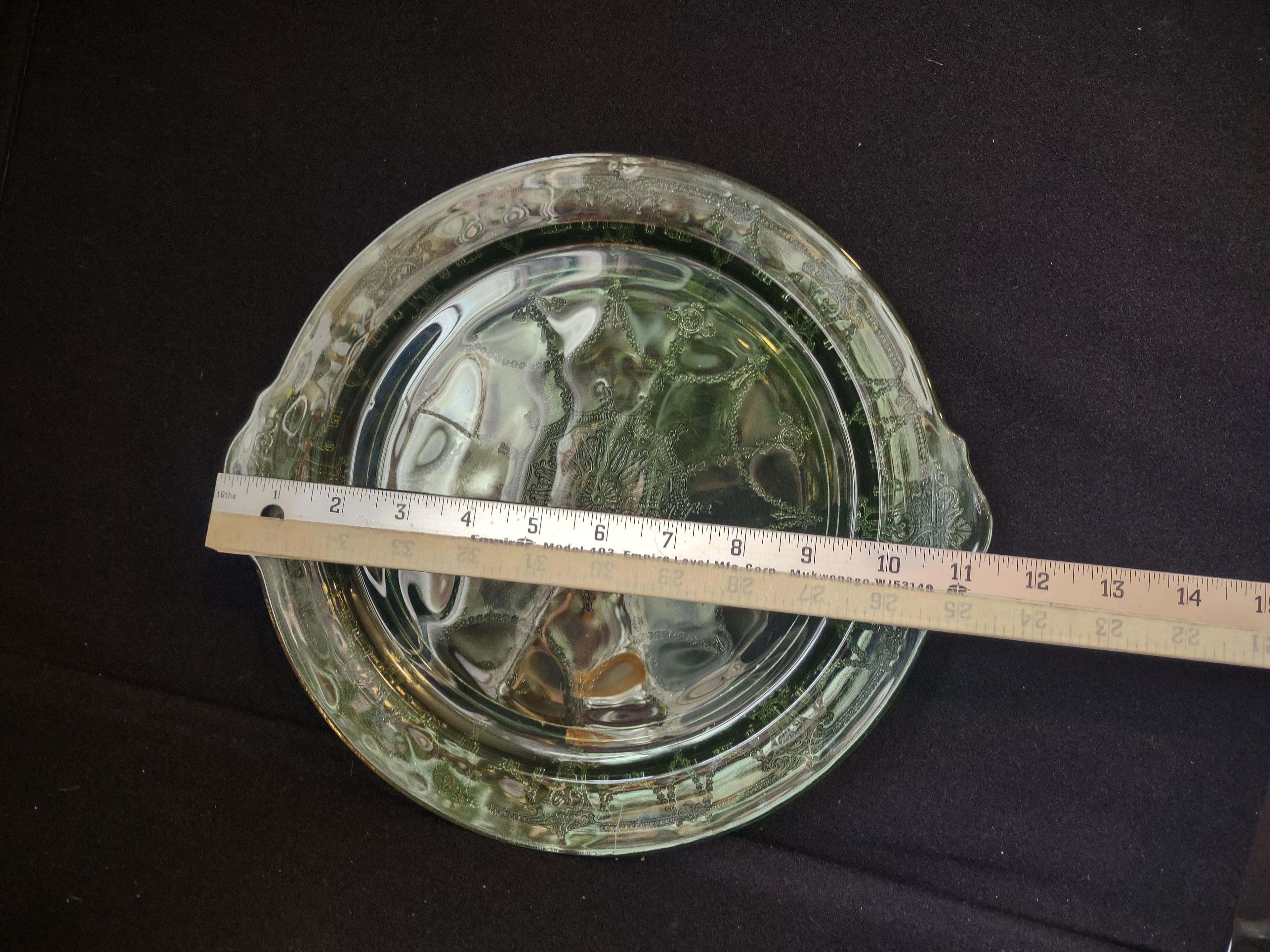 Vintage Green Vaseline Glass Ballerina Cameo Platter 10-1/2" (lot 2751)