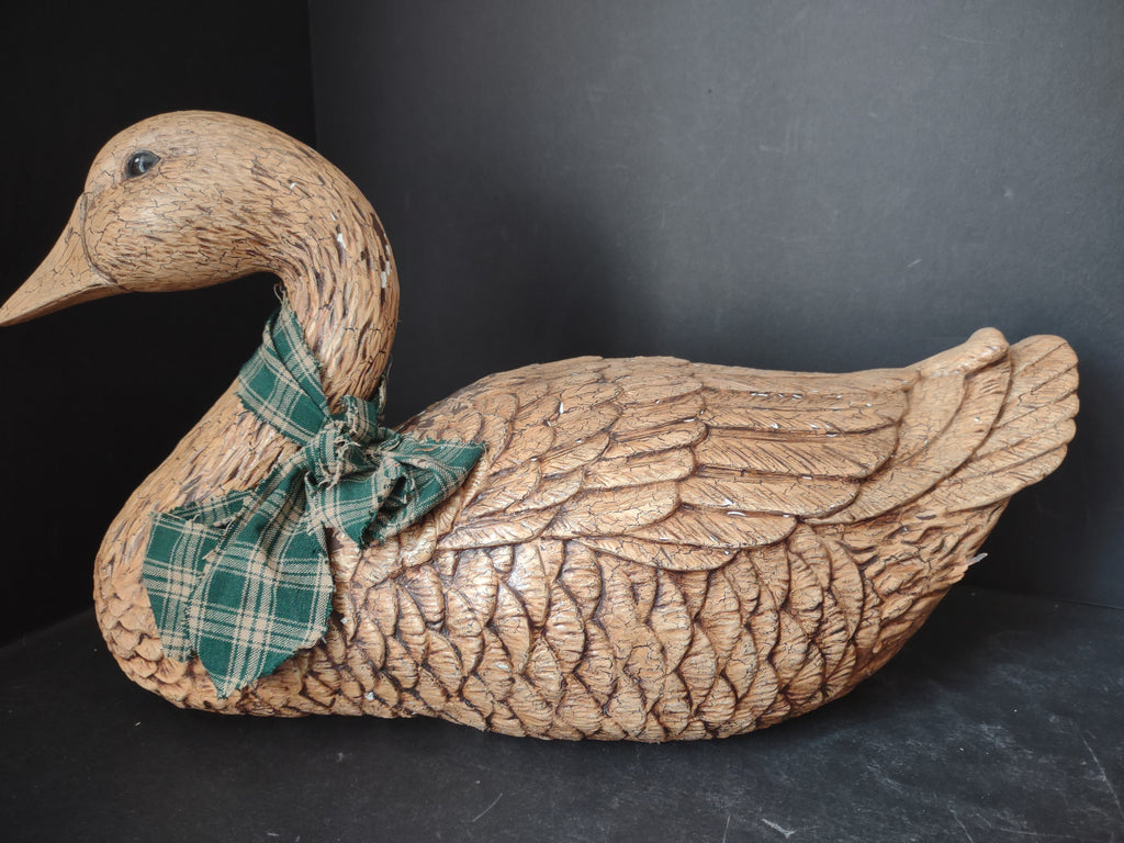 Ceramic Duck Brown Figurine (lot 2938c)