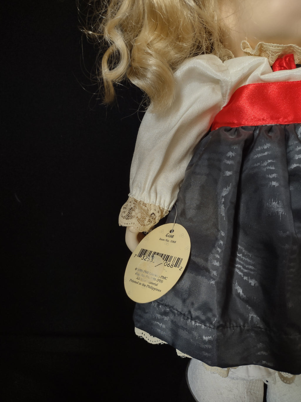 Set 3 Vintage Christmas Precious Moments Dolls Holly Evie (lot 2315)