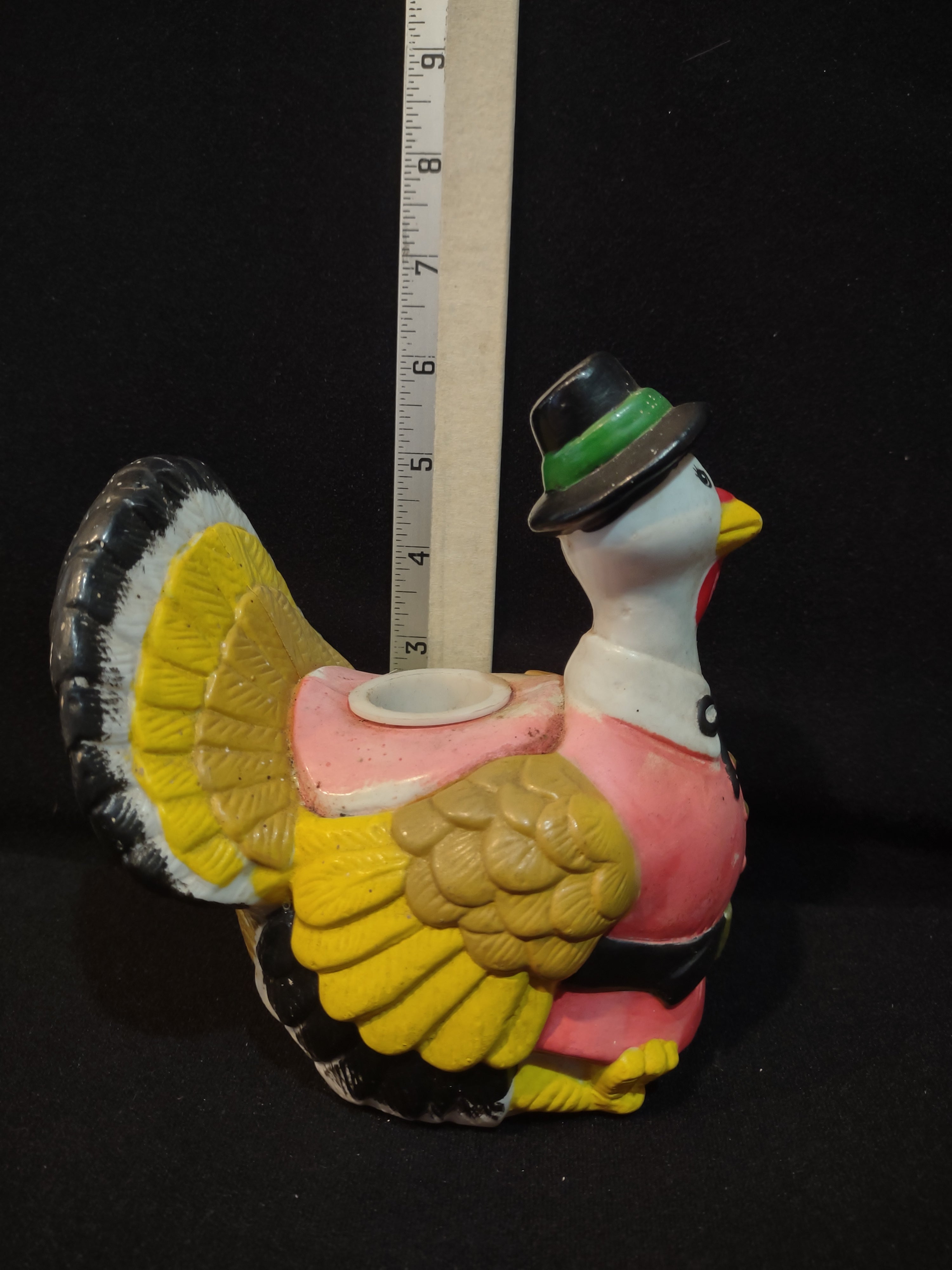 Vintage 1987 Main Street LTD Plastic Thanksgiving Pilgrim Turkey 5"(lot 3262j)