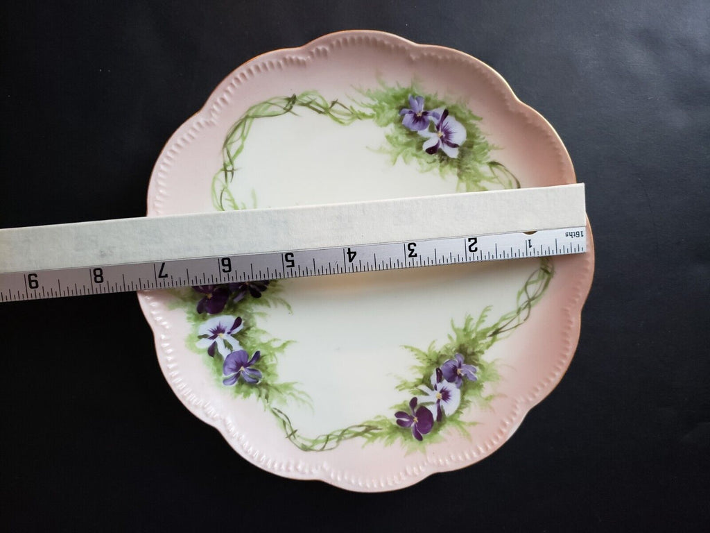 Haviland Limoges Raised Edge Pansy Trim Pink Dessert Plate (lot 648)