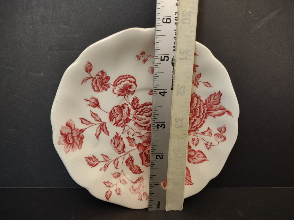 Vintage Ironstone Elizabeth Red England Johnson Bros Saucer (lot 5648)