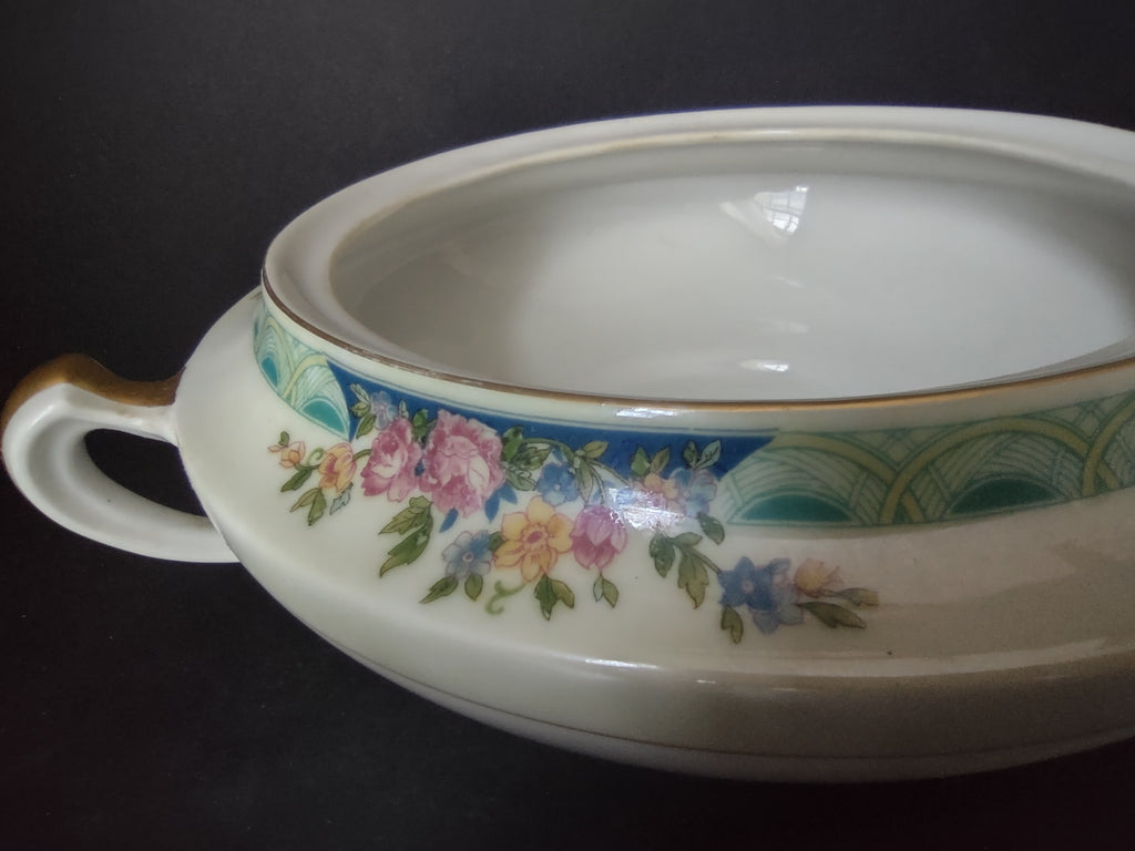 Haviland Limoges Massachusetts Round Tureen NO LID Blue Floral (lot 931)