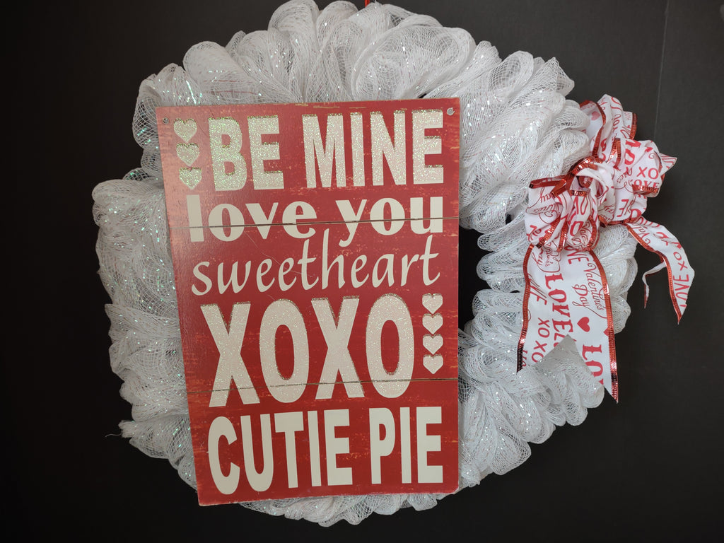 Valentine's Day Ribbon Mesh Handmade White 16" Wreath with Red Bow (lot 4763)