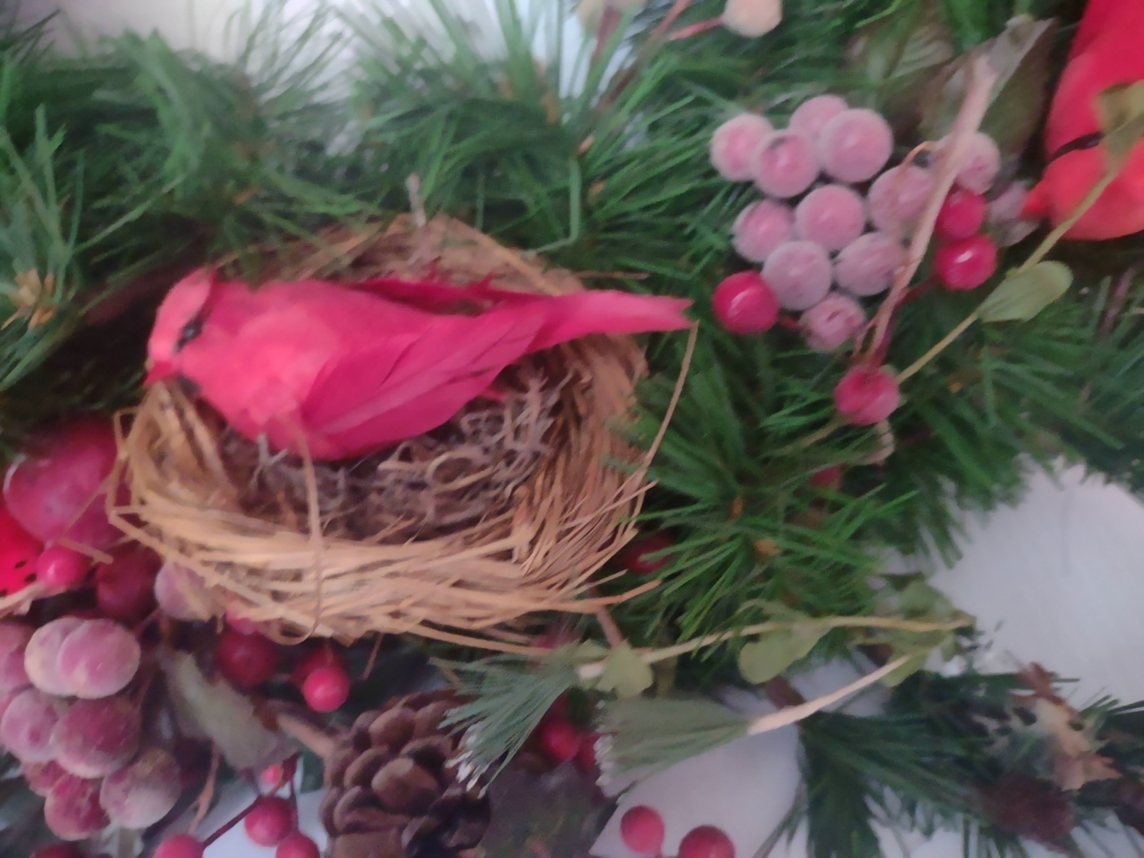 Vintage Christmas Wreath Red Birds Berries 19" (lot 1213)