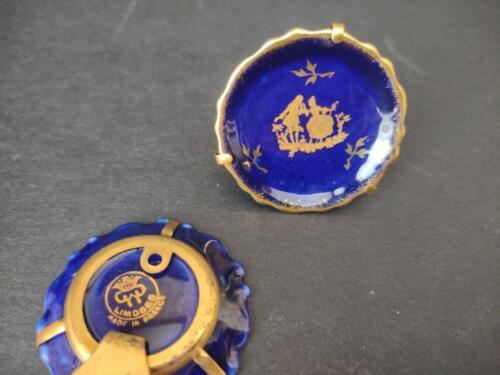 lot 786 Limoges France Cobalt Gold Trim2 x Decoration 1-3/4" Courting Couple