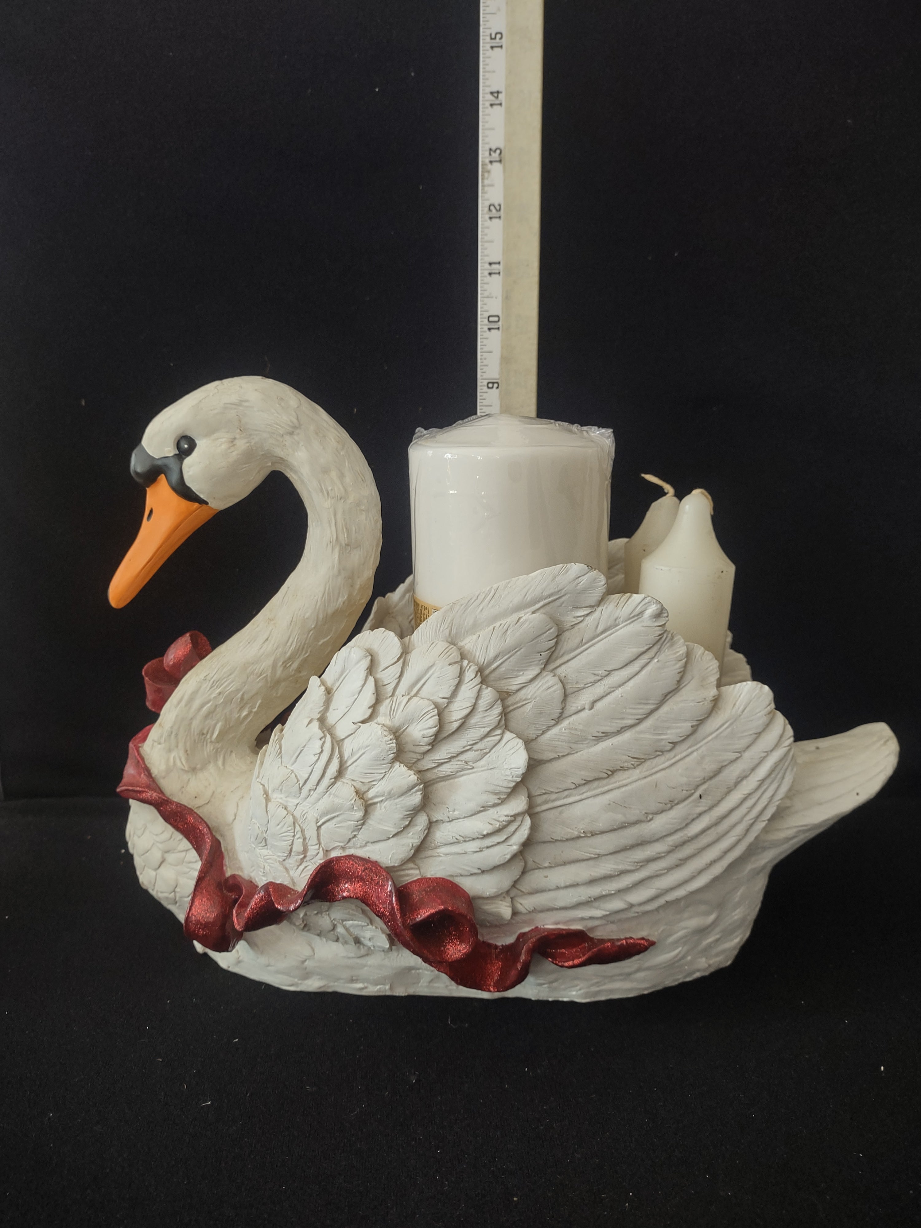 Vintage Musical Swan 3 Candle Holder Red Ribbon Bow (Lot 3573)