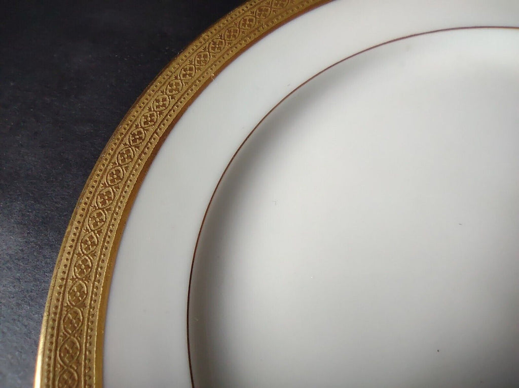 GDA Limoges France Gold Trim Bread Butter White Plate 6-1/4" (lot 665)