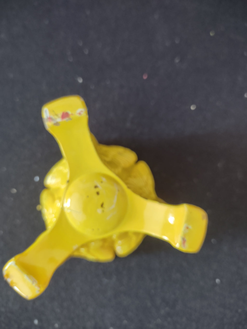 Vintage Jeannette Glass Yellow 3 Eagle/Dove Candle Holder/Egg Cup (Lot 3967)