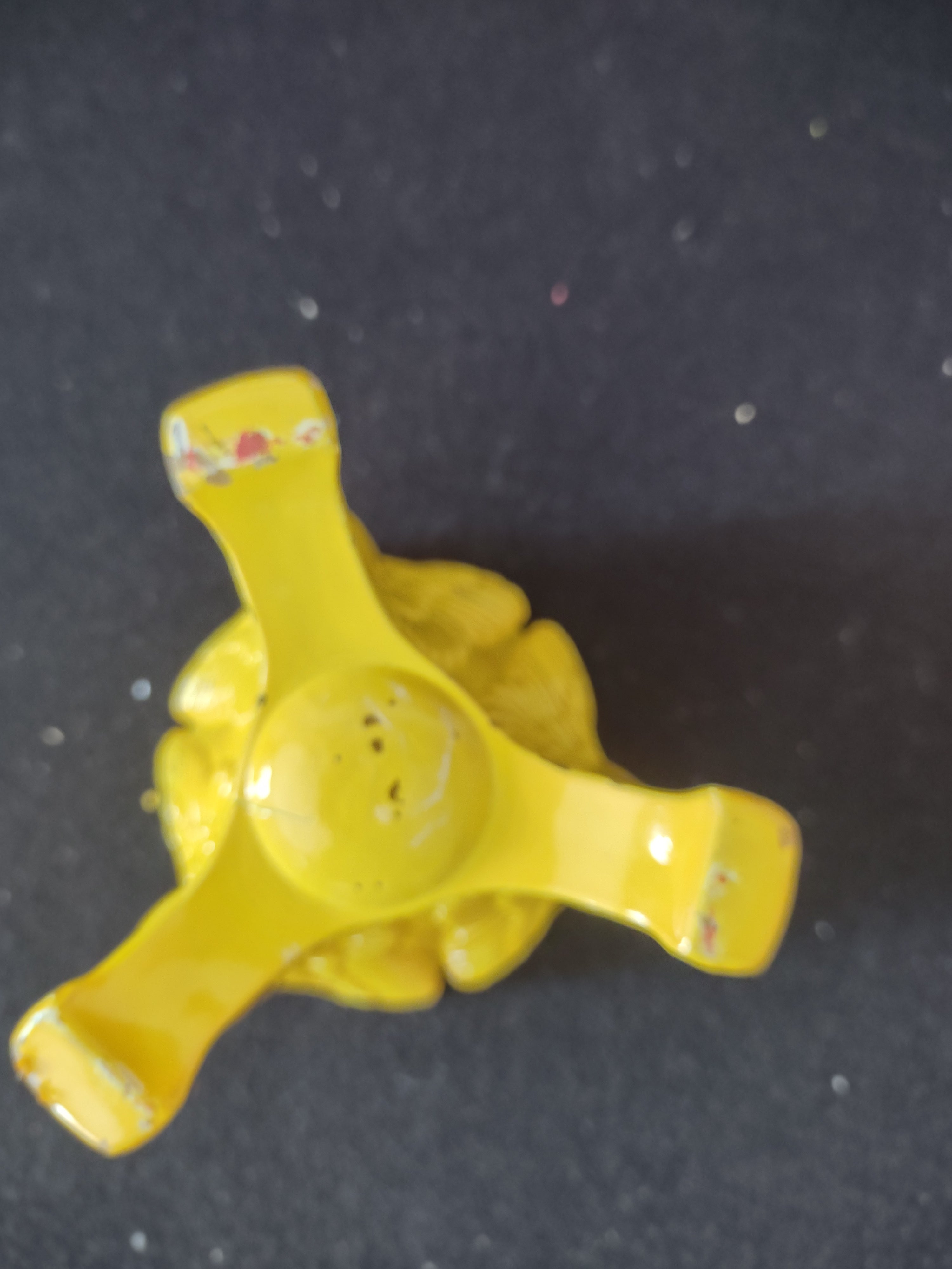 Vintage Jeannette Glass Yellow 3 Eagle/Dove Candle Holder/Egg Cup (Lot 3967)