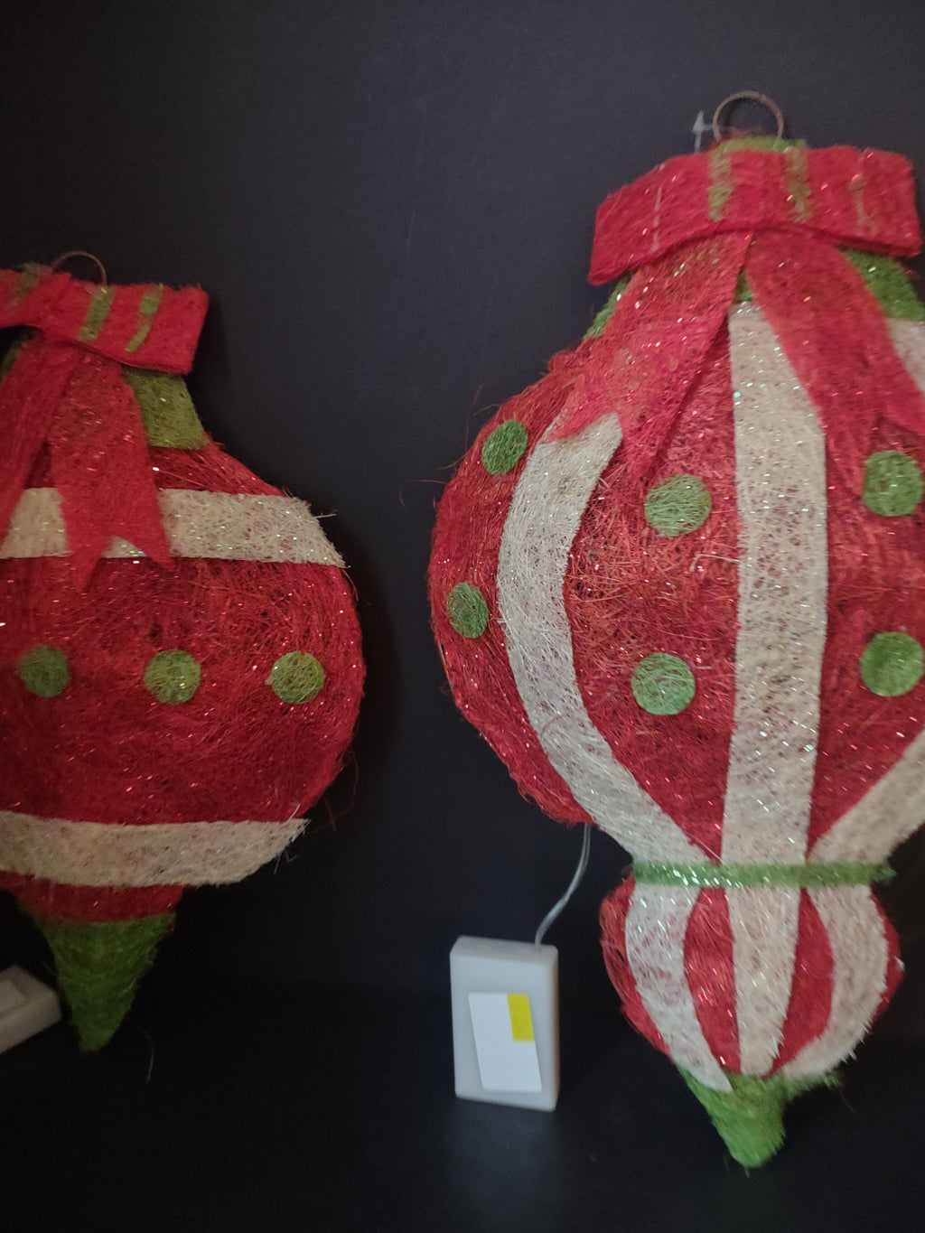 Christmas Light Up Battery Operated Blinking Ornament Wall Decor 16" (lot 1385)