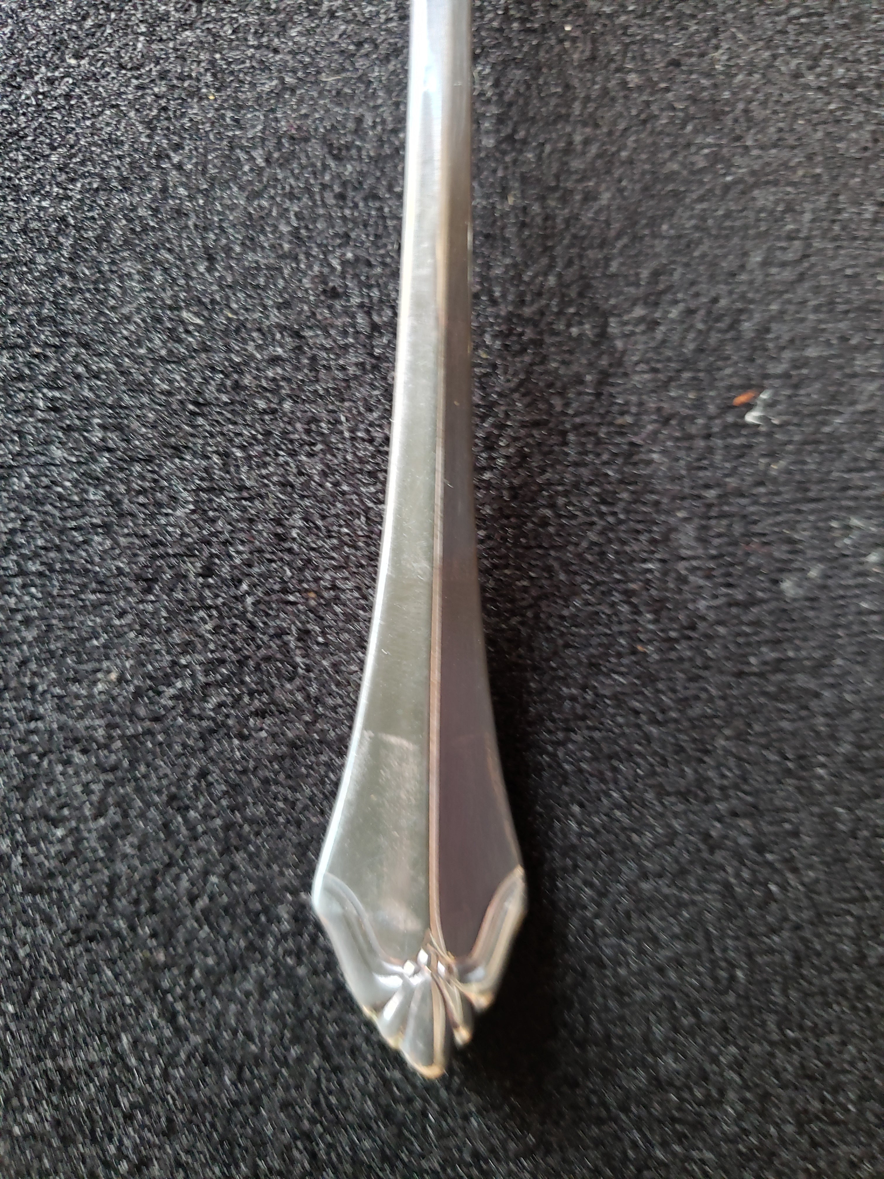 Vintage Oneida Silverplated 2 piece Party Dessert Set Tray Spoon (lot 2169)
