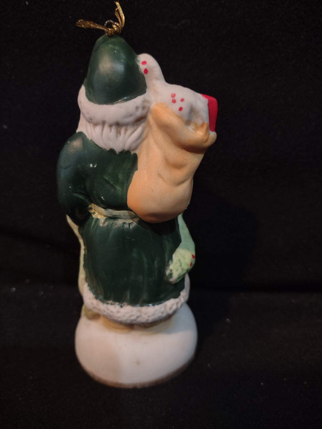 Vintage Christmas Ceramic Santa Of The World Figurines Set Of 6 (Lot 3987)