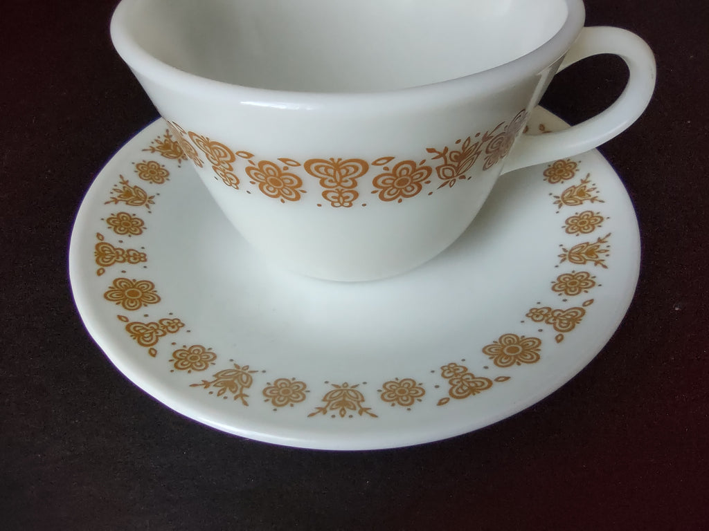 Corelle 8 x Teacup Saucer Golden Butterfly (lot 1207)
