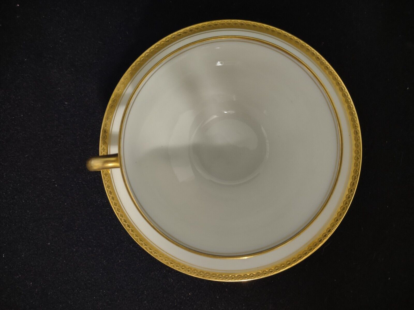 087 Haviland Limoges France Cup and Saucer White & Gold Trim Wellesley S 112