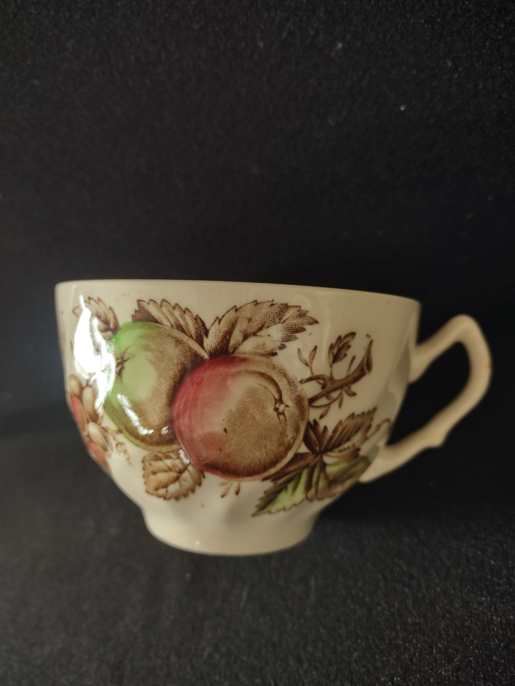 Vintage Johnson Brothers Teacup Saucer Earthenware Harvest Time x 6 (Lot5630)