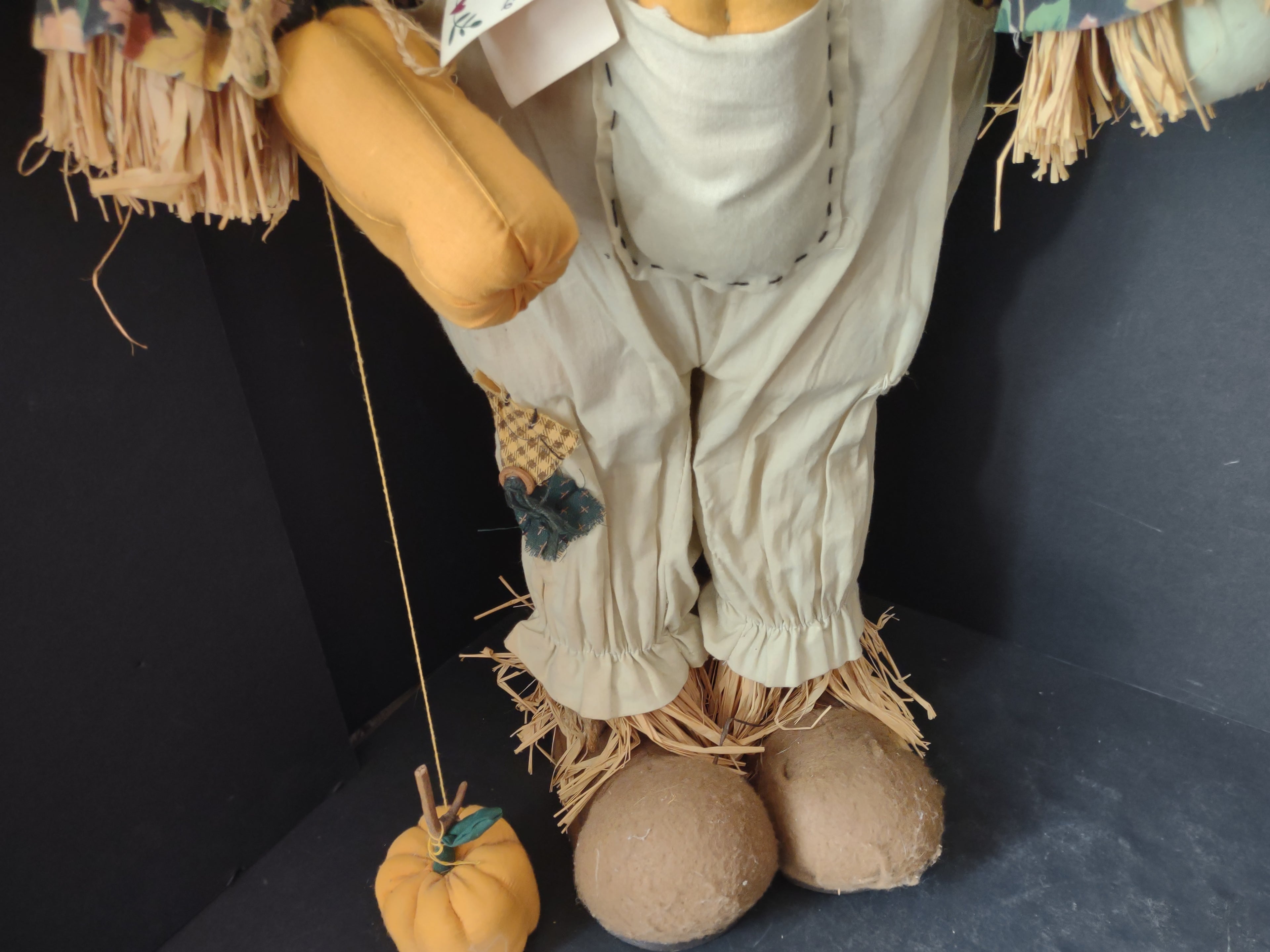 Halloween Fall 25" Country Lace Scarecrow Standing (lot 3078j)