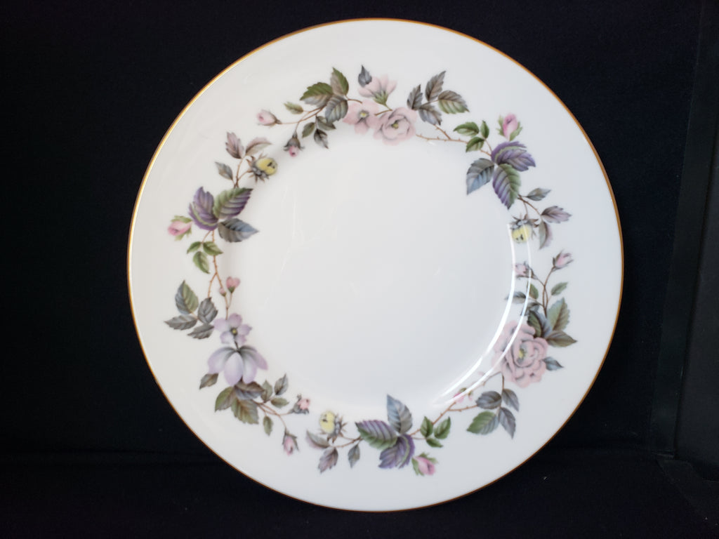 Vintage Royal Worcester June Garland Dinner Plate 10-1/2" (lot 2131)