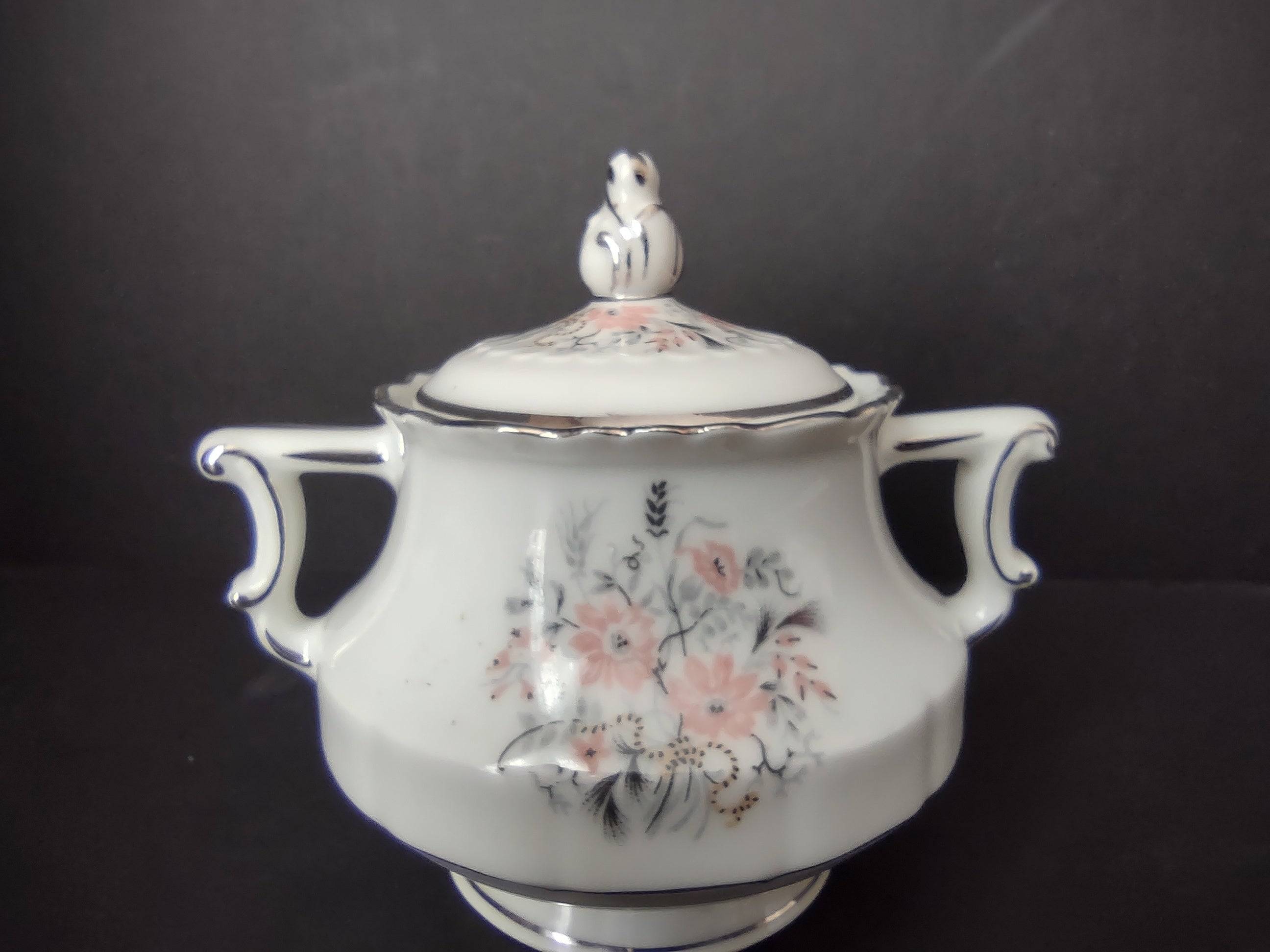 Haviland France Limoges Sugar Dish Floradora Platinum Trim (lot 977)